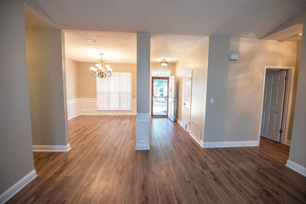 PARKWOOD COURT AT BLUEWATER BAY - Residential