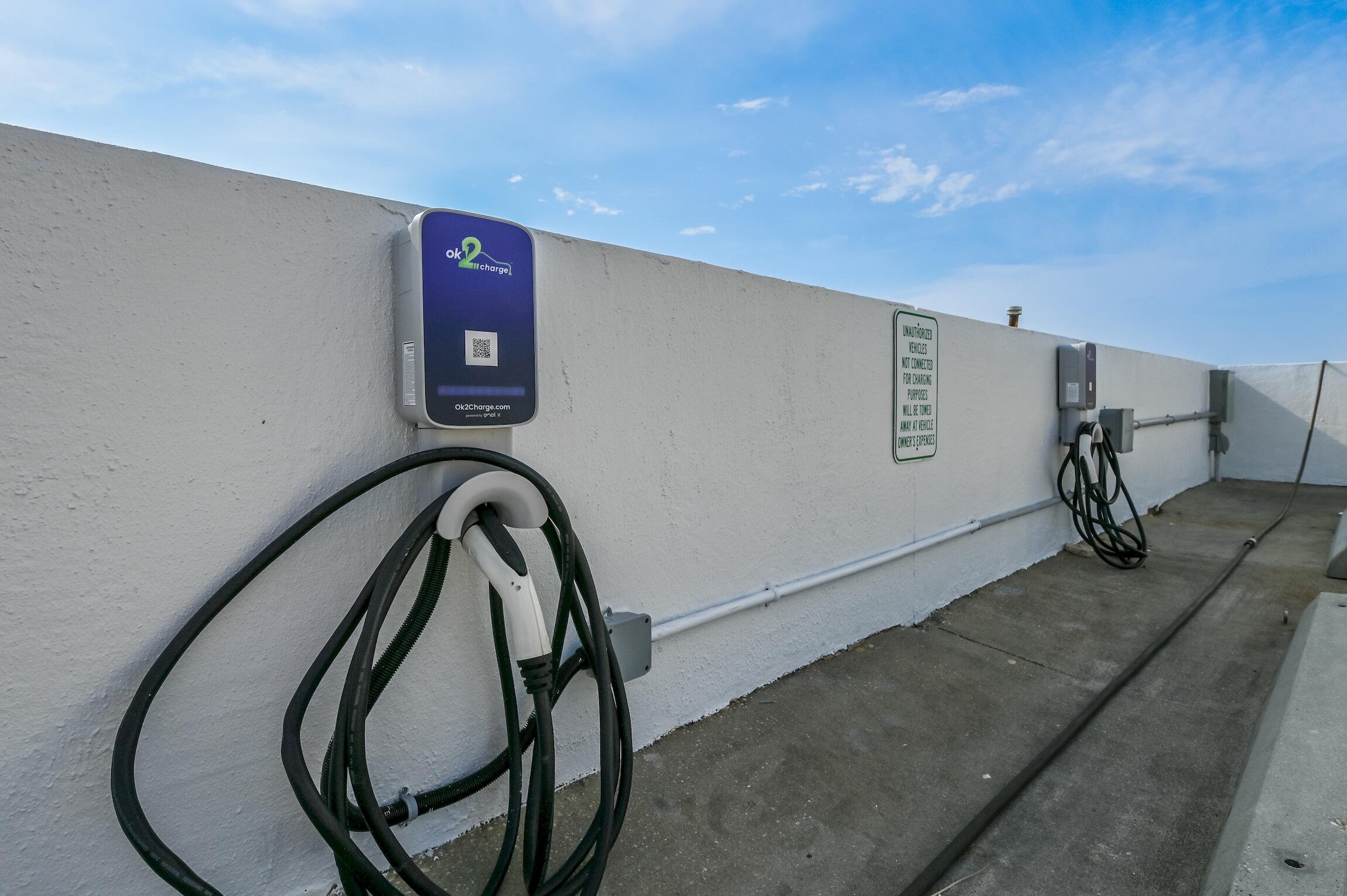 PELICAN BEACH RESORT CONDO - Residential