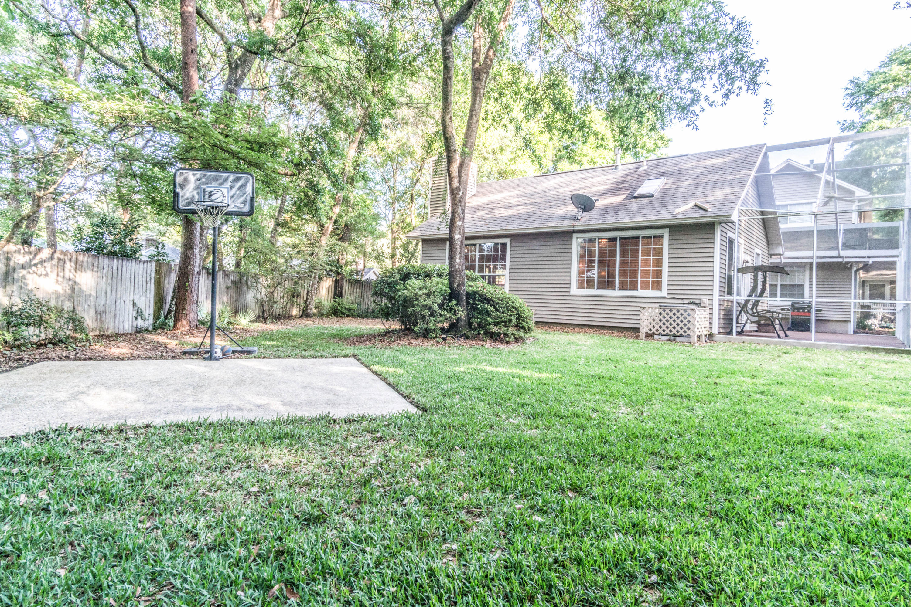 PARKWOOD ESTATES PH 1 BLUEWATER BAY - Residential