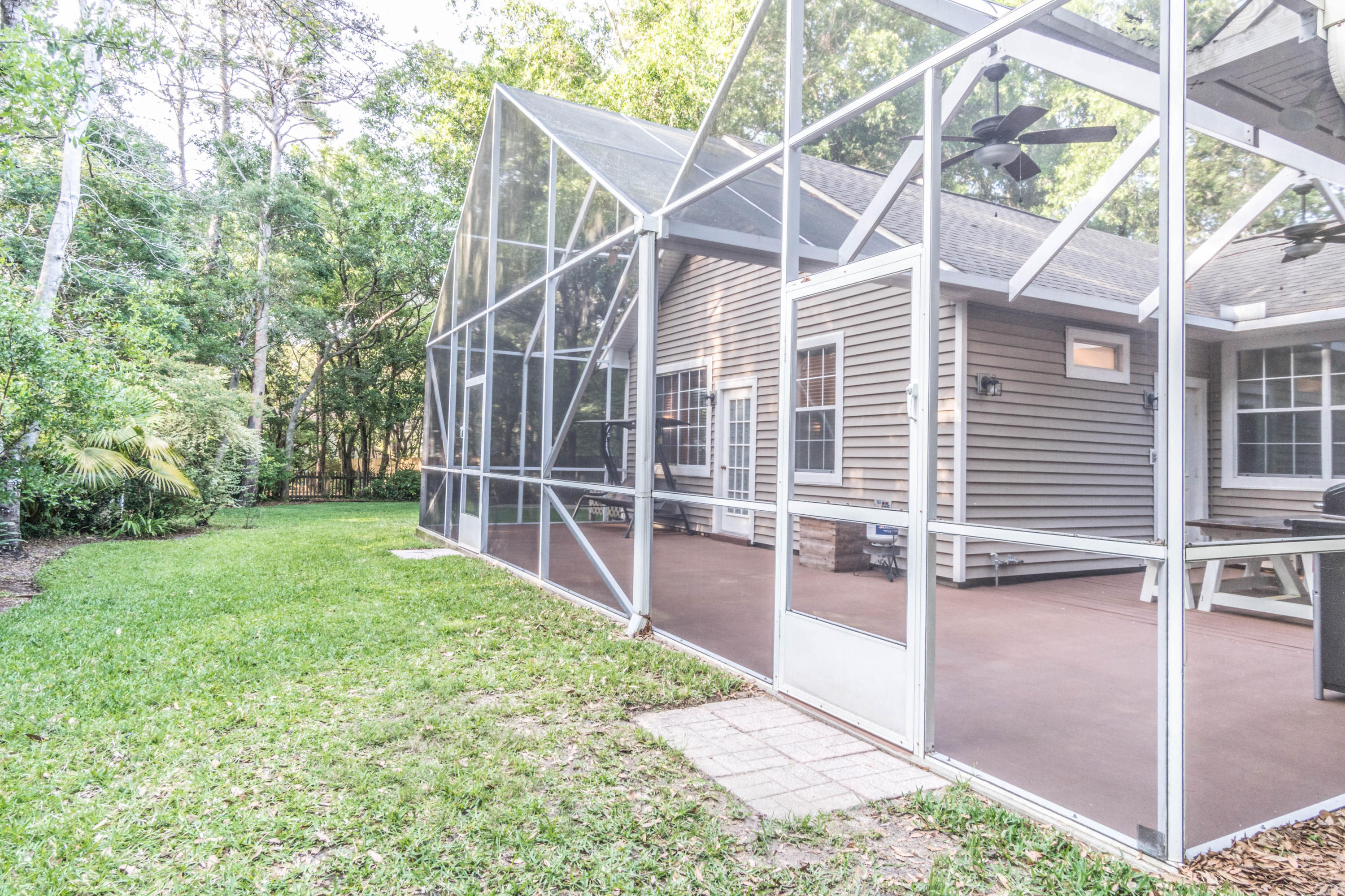 PARKWOOD ESTATES PH 1 BLUEWATER BAY - Residential