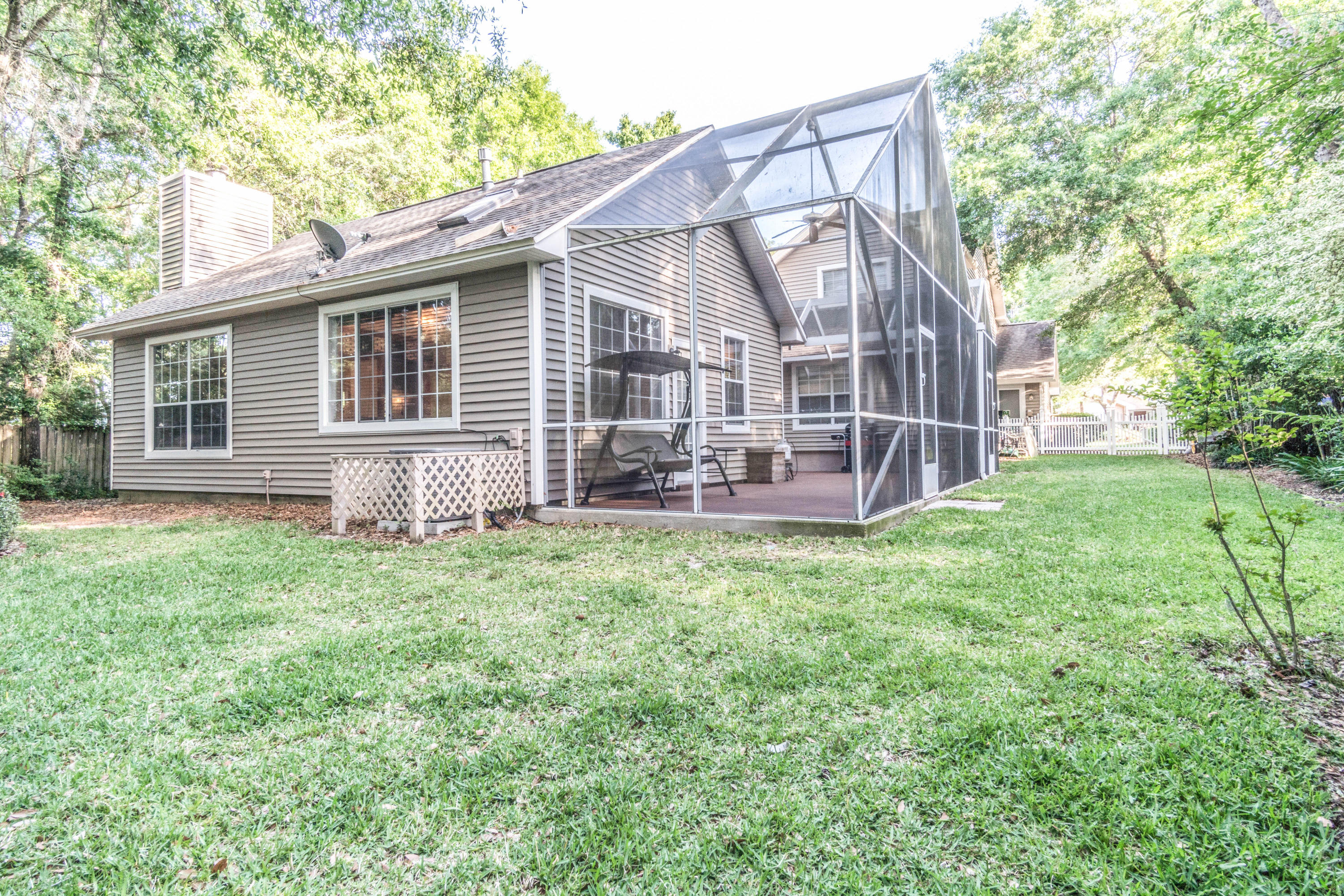 PARKWOOD ESTATES PH 1 BLUEWATER BAY - Residential