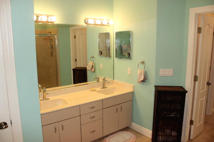 Indian Bayou Univ IV - Residential