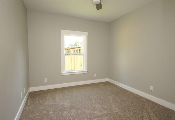 NORTHERN PINES S/D LOT 13 BLK B - Residential