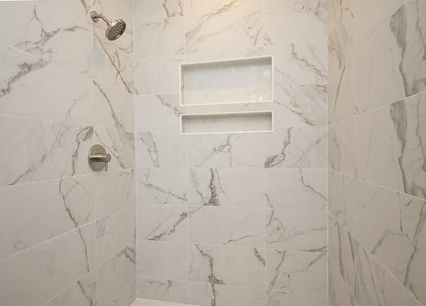 NORTHERN PINES S/D LOT 13 BLK B - Residential