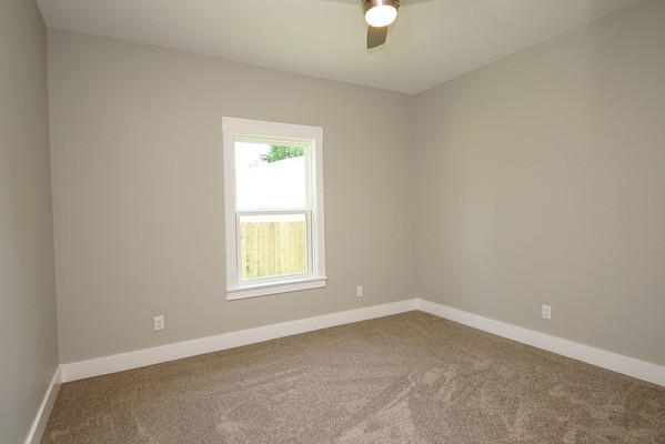 NORTHERN PINES S/D LOT 13 BLK B - Residential