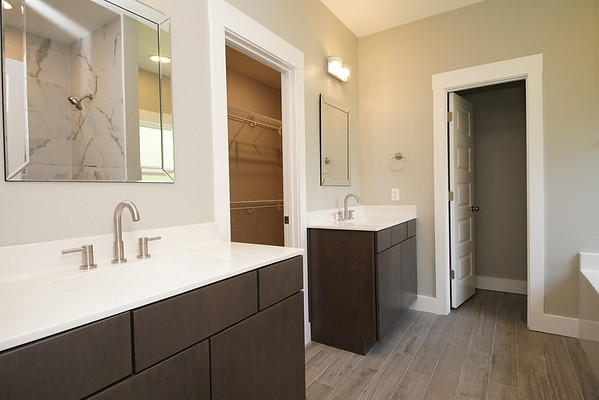 NORTHERN PINES S/D LOT 13 BLK B - Residential