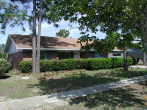 FOX DEN VILLAGES - Residential