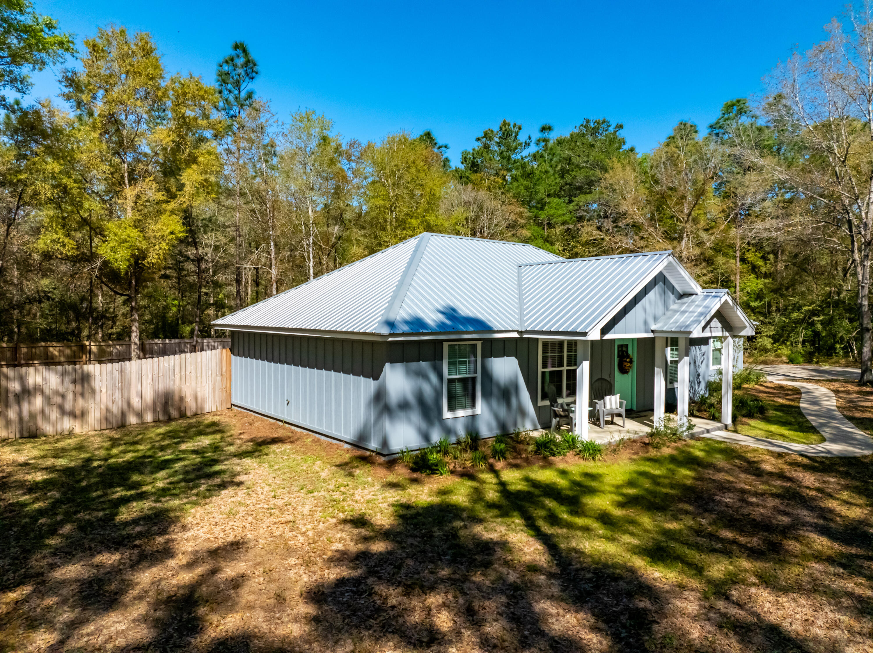 NO RECORDED SUBDIVISION - Residential