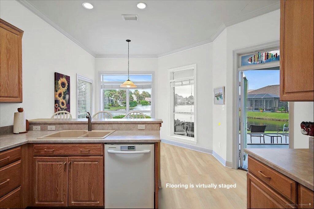 EMERALD LAKES PH 1 - Residential