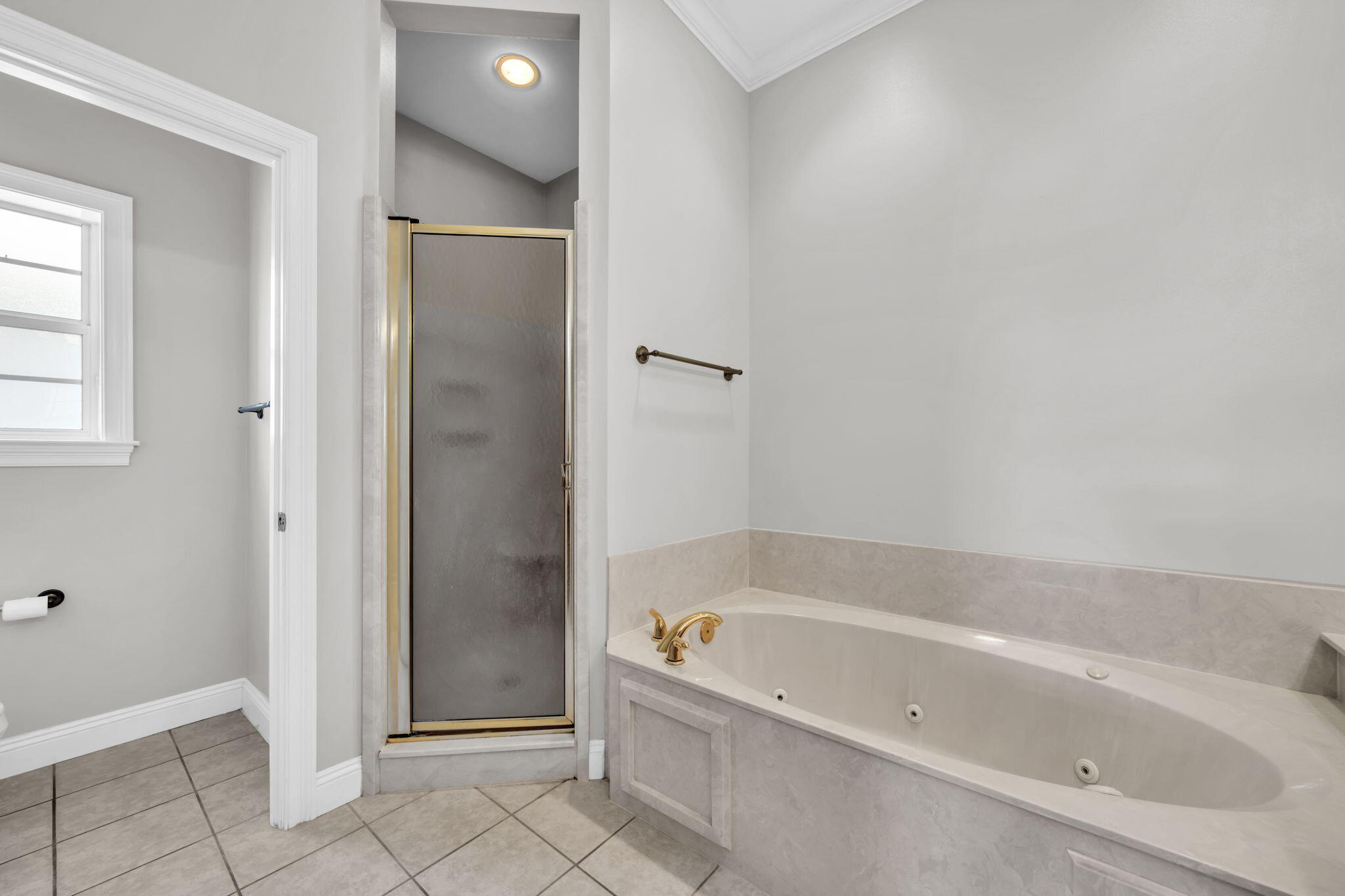 EMERALD LAKES PH 1 - Residential