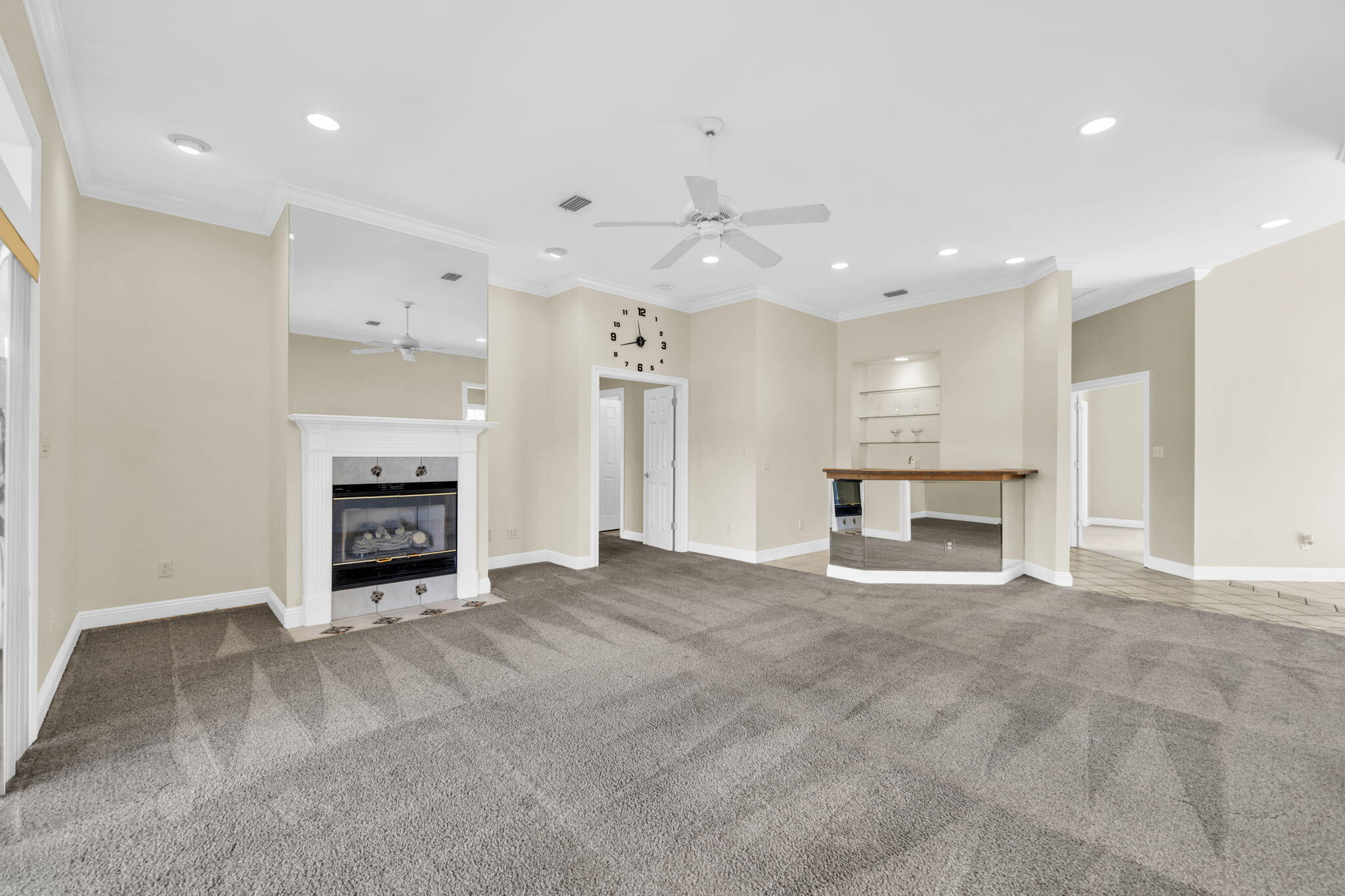 EMERALD LAKES PH 1 - Residential