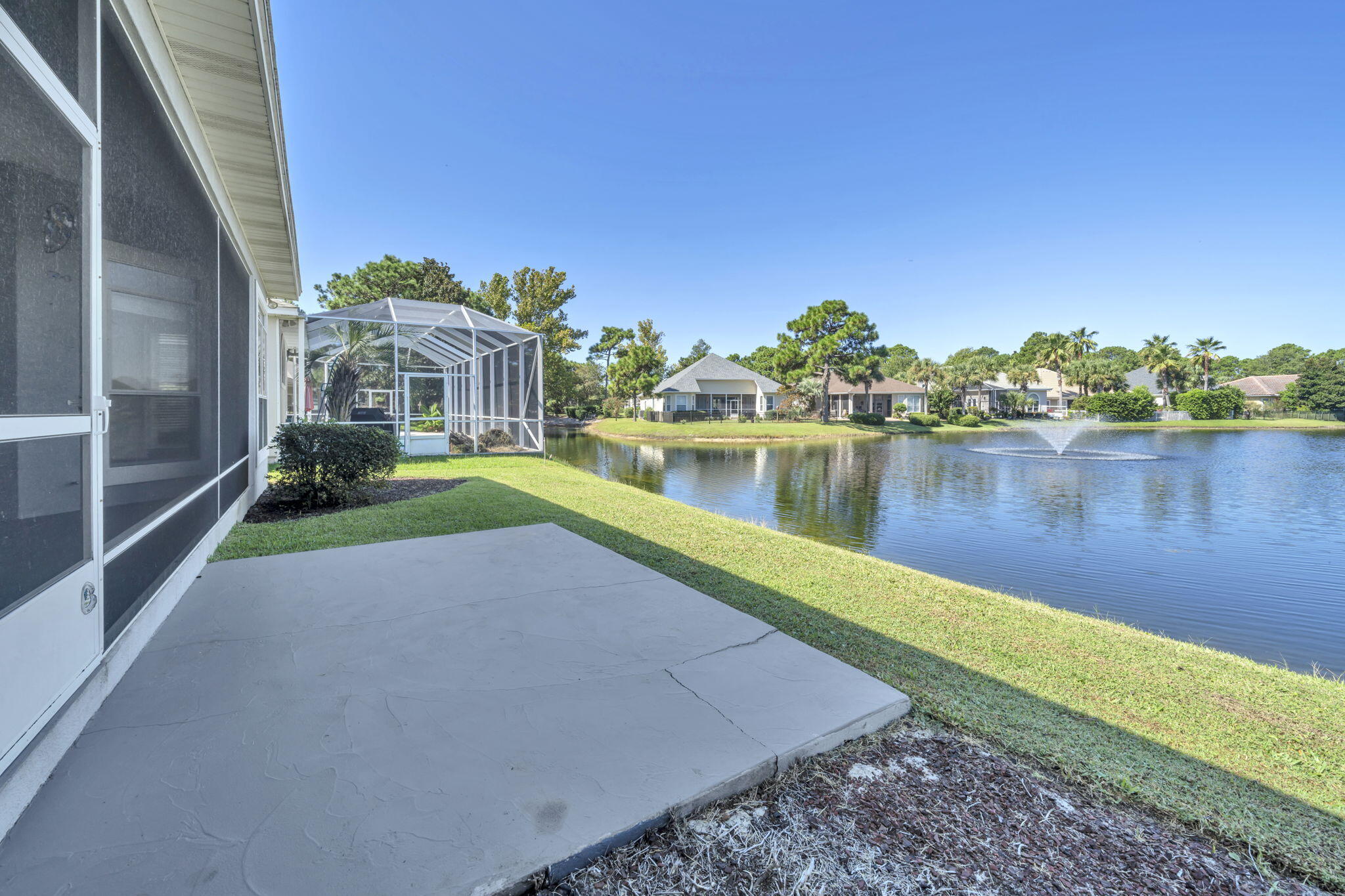 EMERALD LAKES PH 1 - Residential