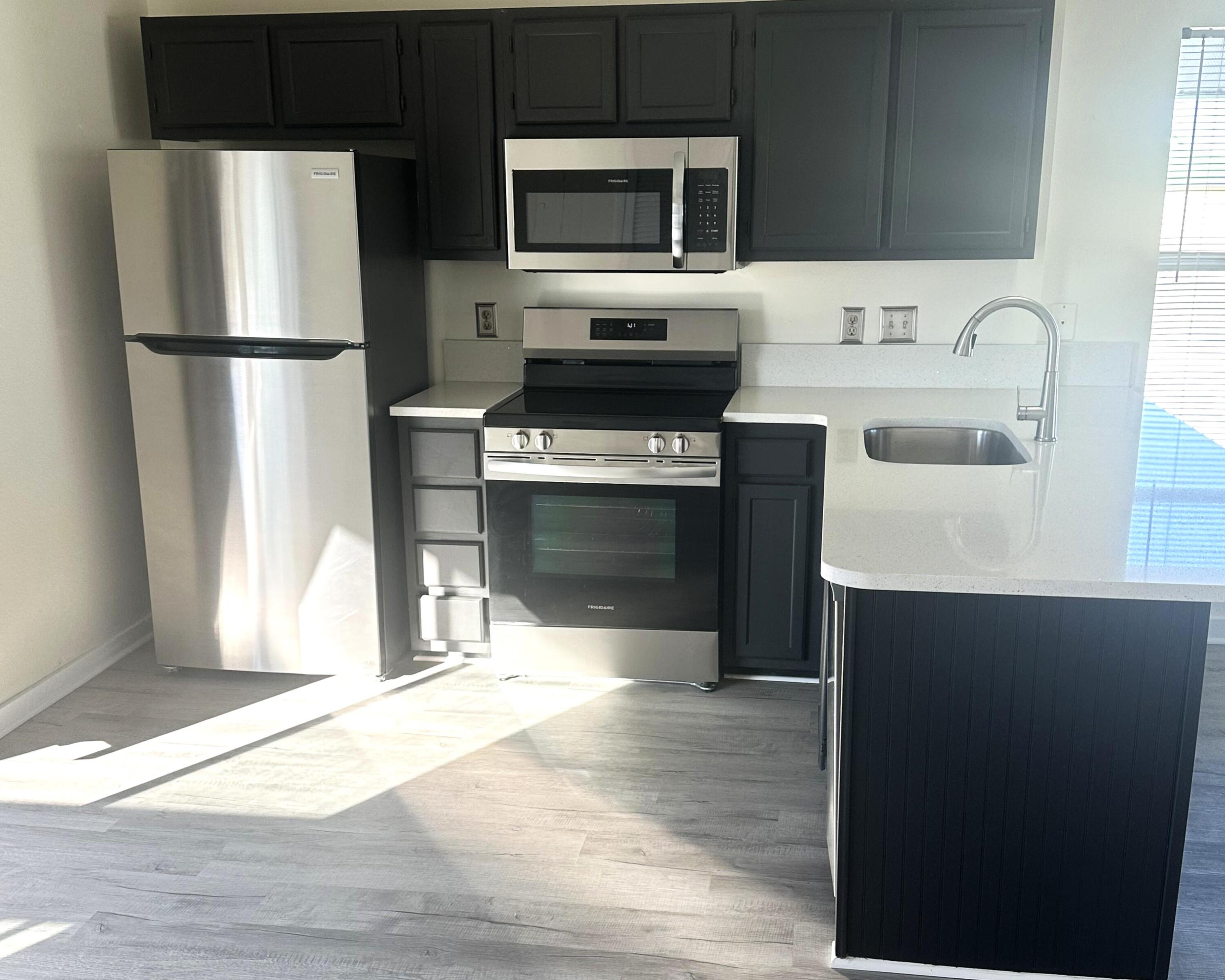 ISLAND GARDENS CONDO - Residential