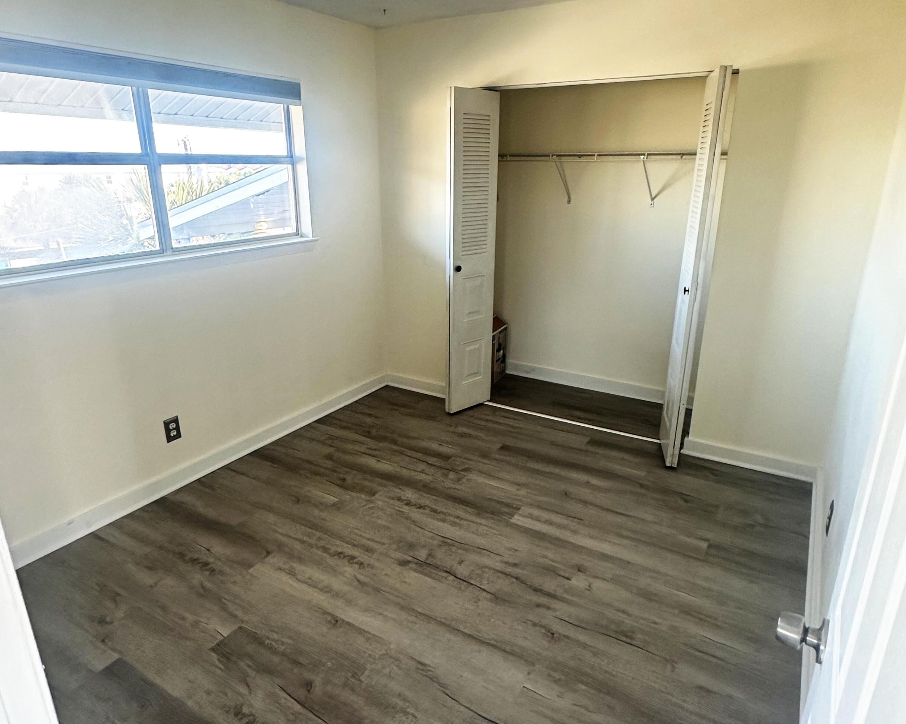 ISLAND GARDENS CONDO - Residential