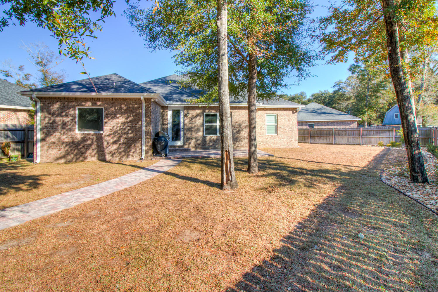 ARROWHEAD - Residential