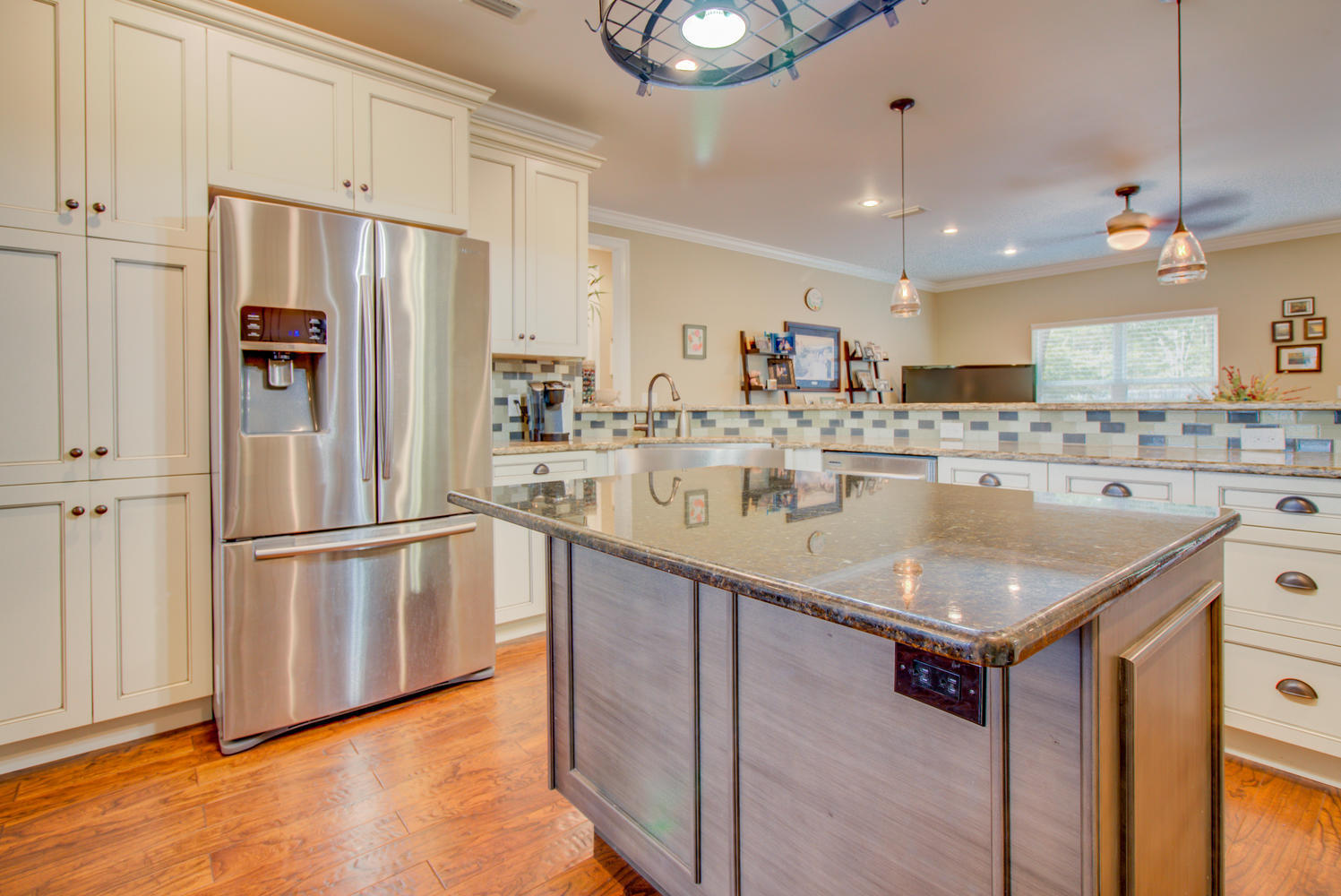 ARROWHEAD - Residential