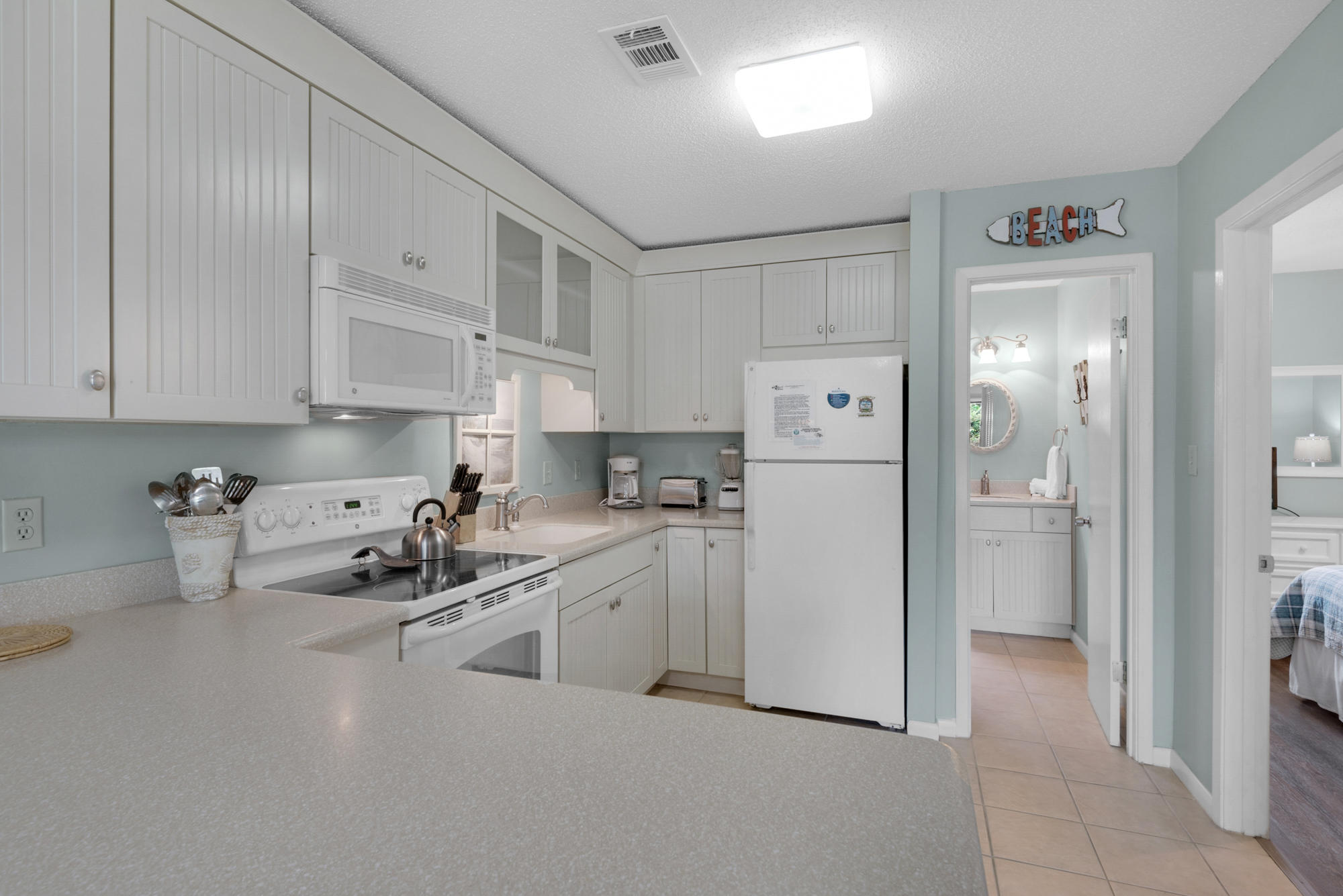 BEACHWOOD VILLAS CONDO - Residential