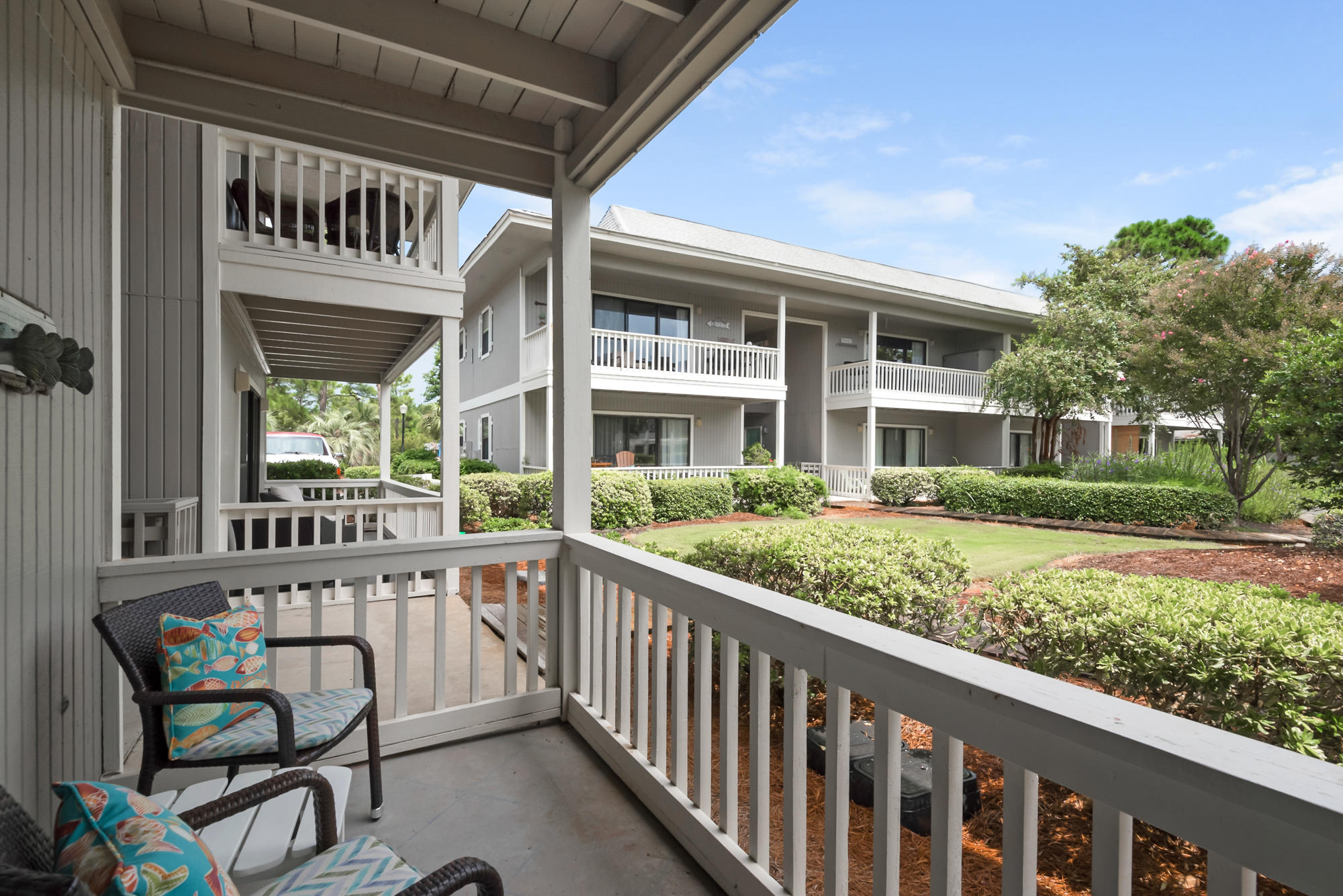 BEACHWOOD VILLAS CONDO - Residential