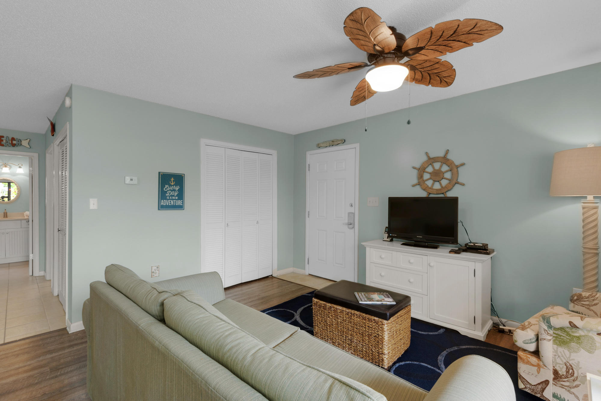 BEACHWOOD VILLAS CONDO - Residential