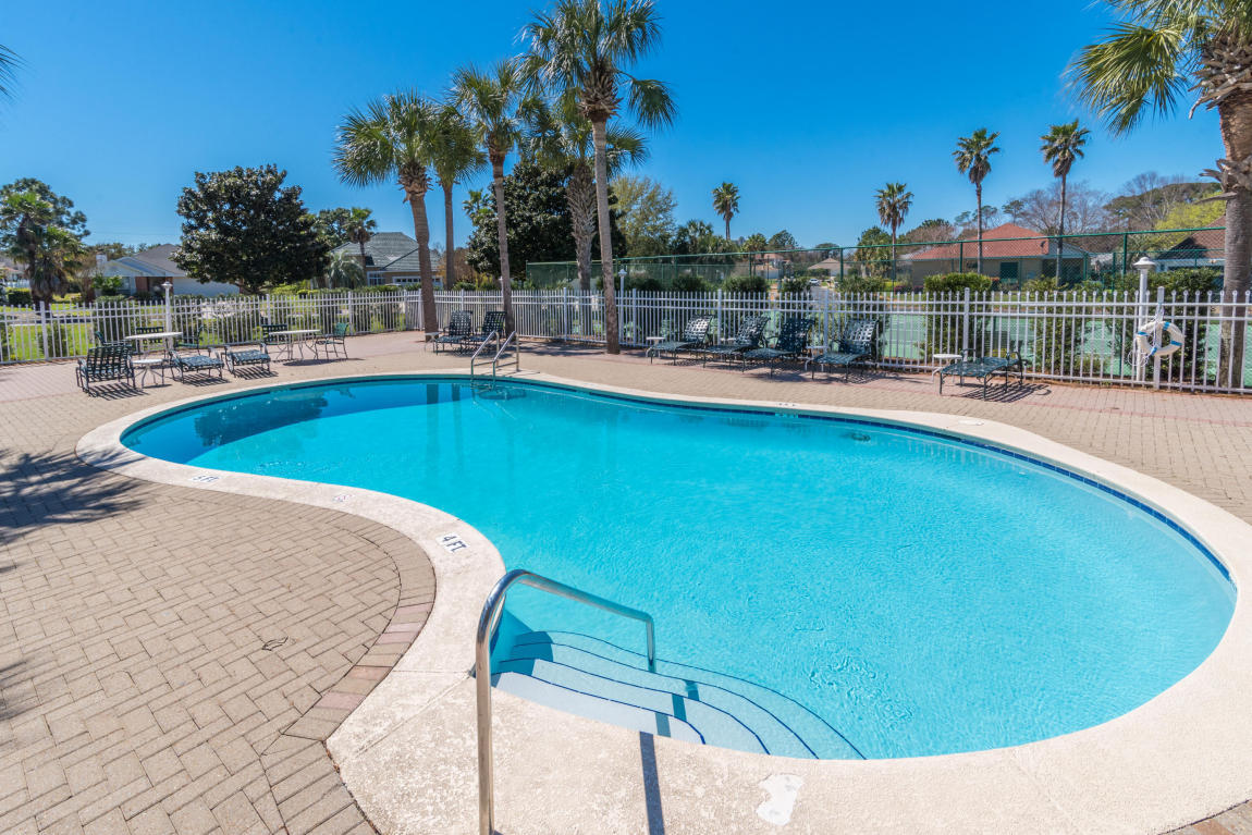 TREETOPS AT BAYSIDE - Residential