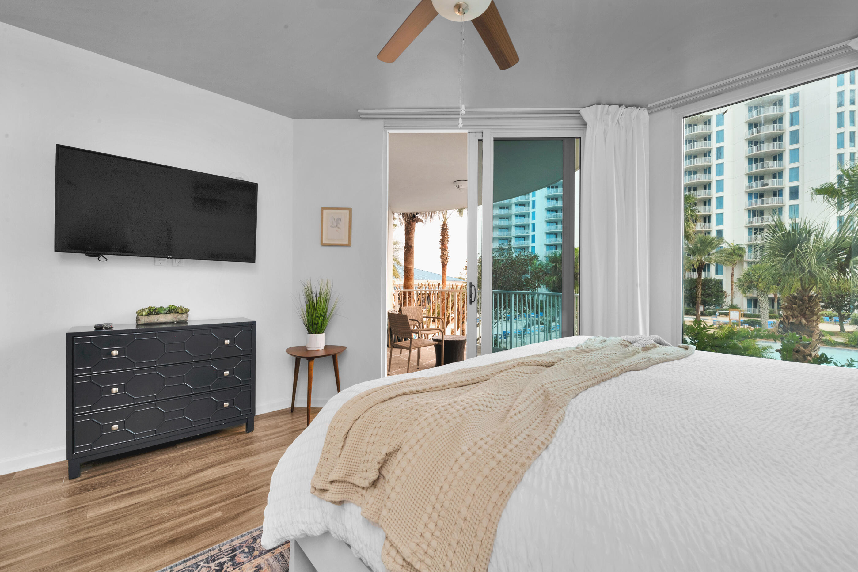 THE PALMS OF DESTIN - Residential
