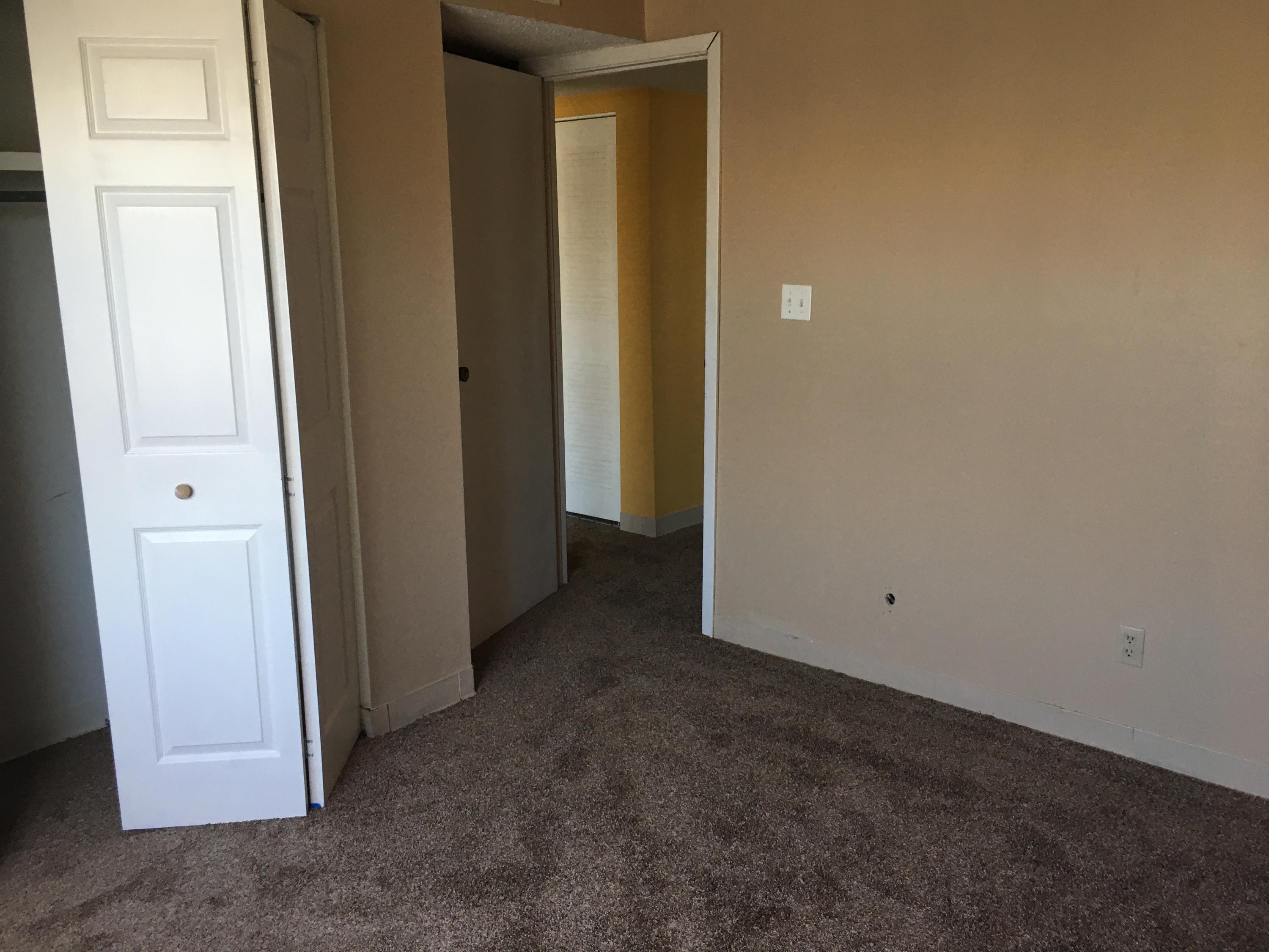 FINISTERRA CONDO - Residential