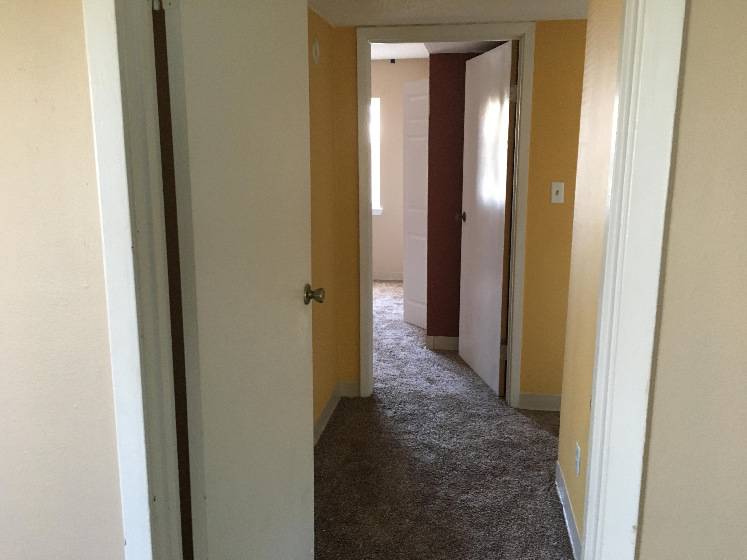 FINISTERRA CONDO - Residential