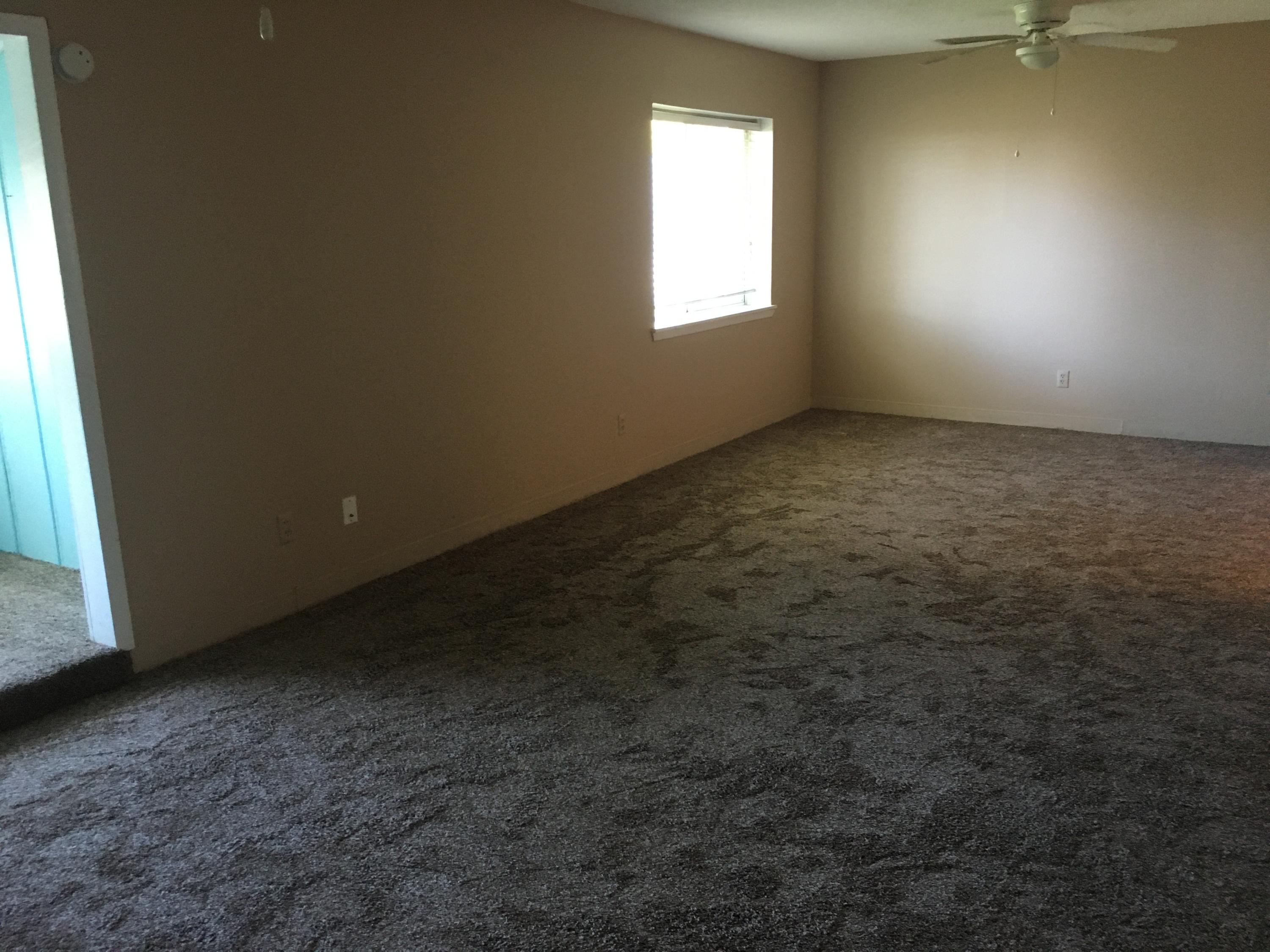 FINISTERRA CONDO - Residential