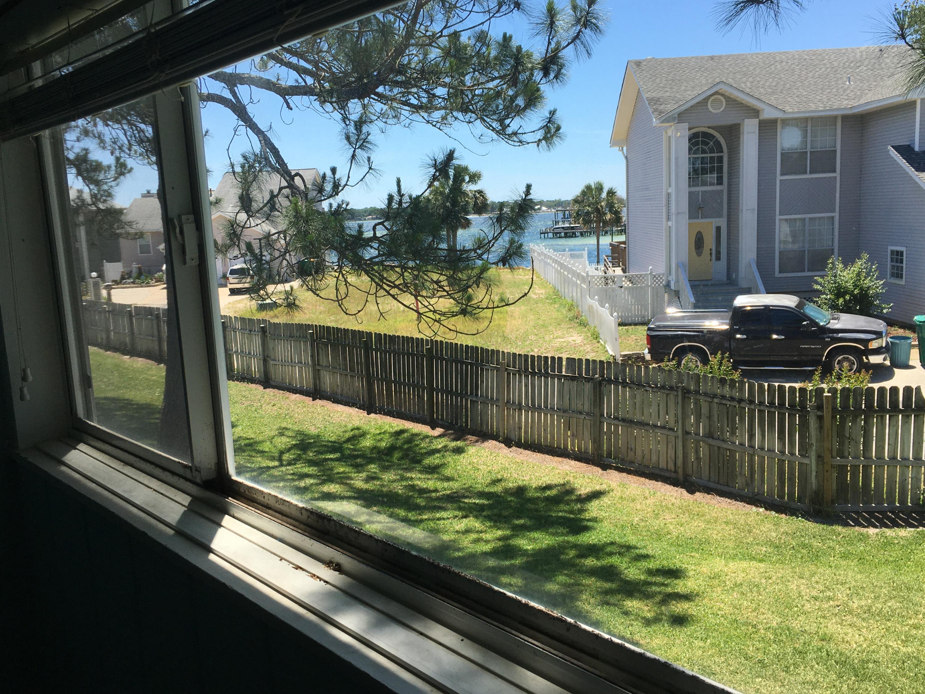 FINISTERRA CONDO - Residential