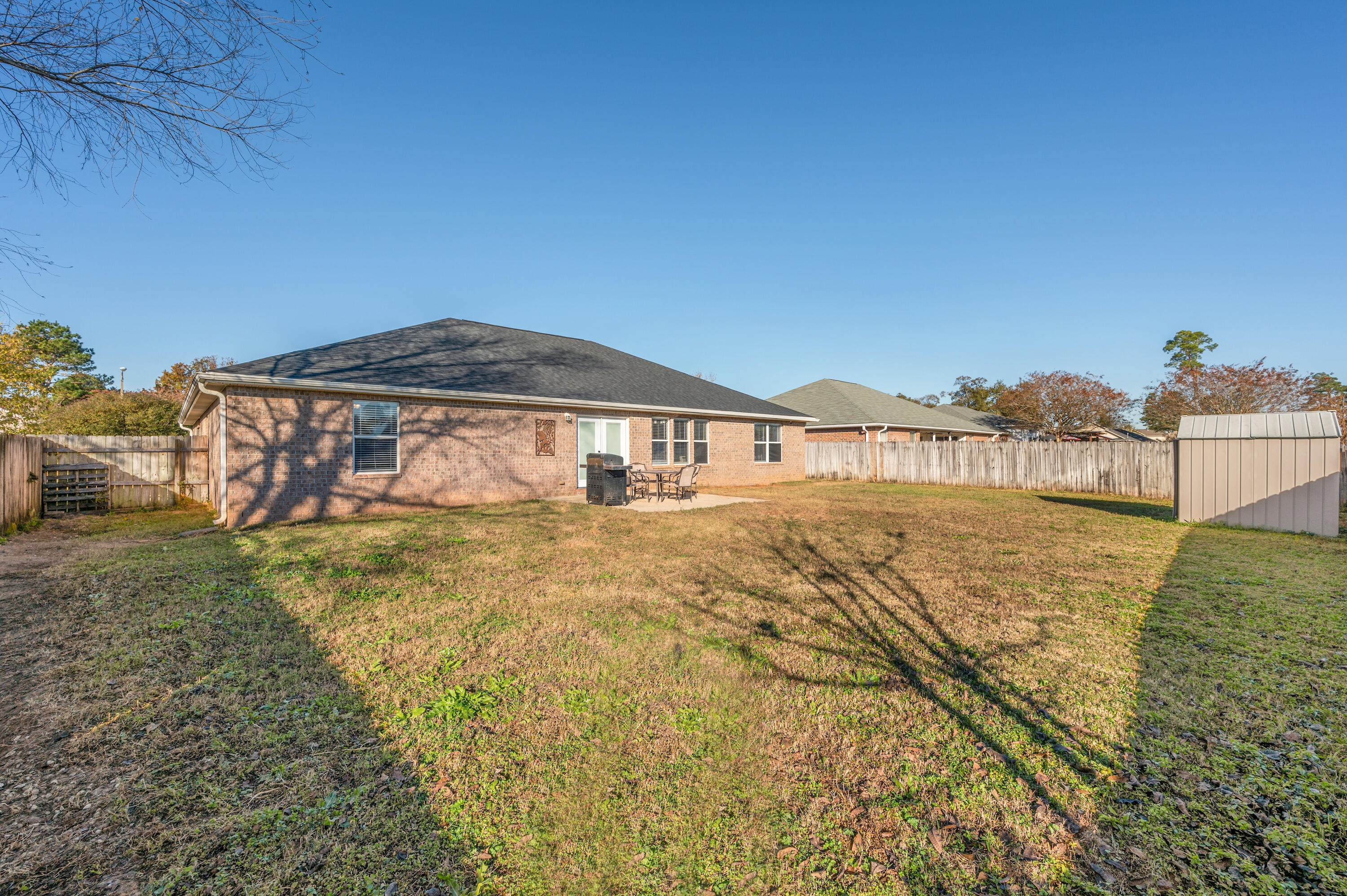 BROOKE ESTATES PH I - Residential