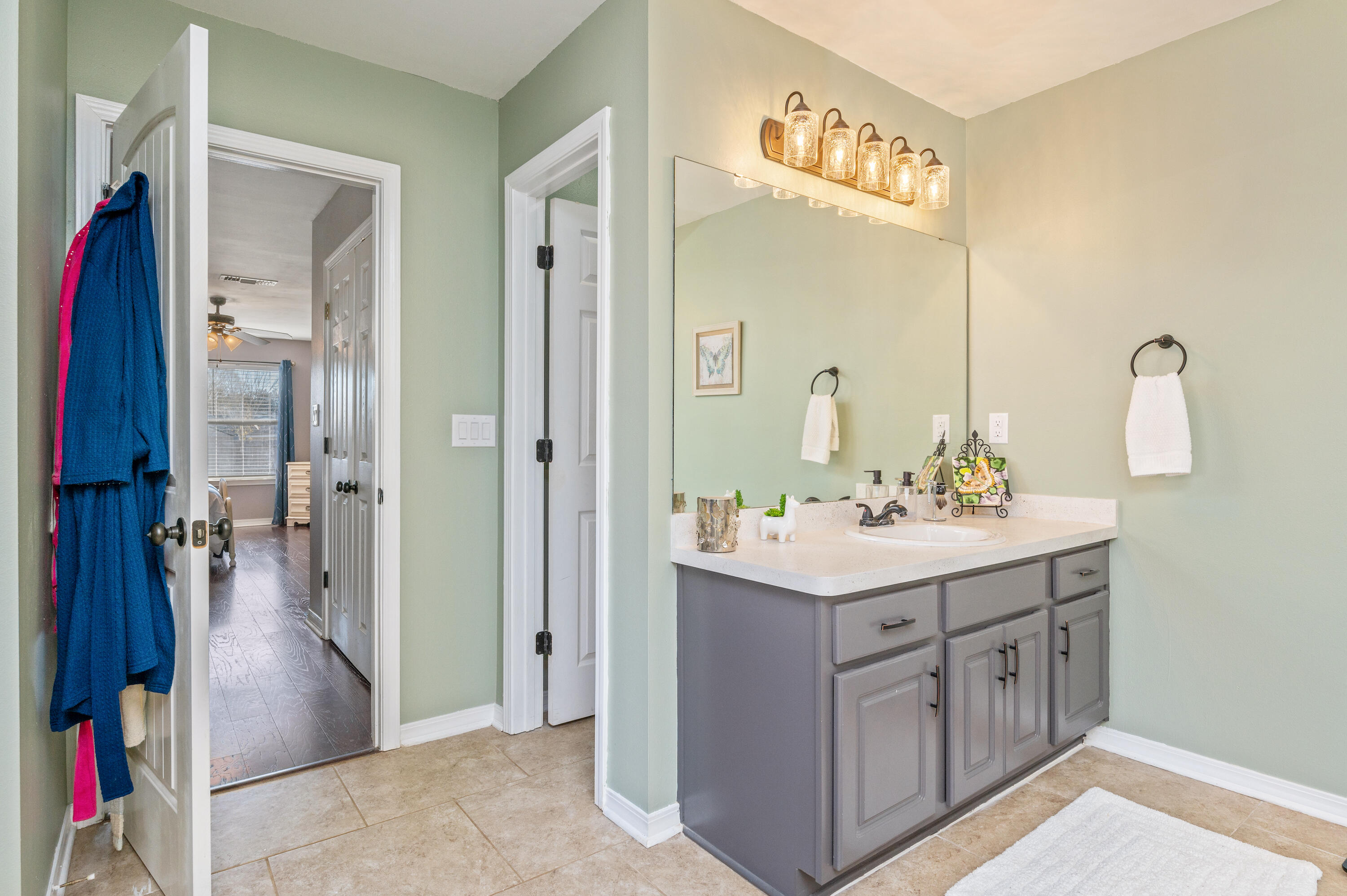 BROOKE ESTATES PH I - Residential