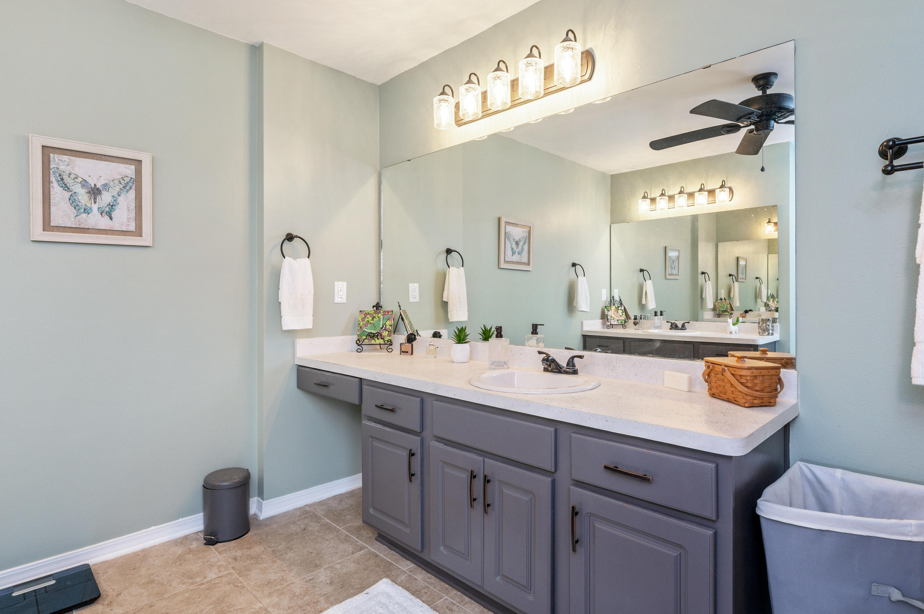 BROOKE ESTATES PH I - Residential