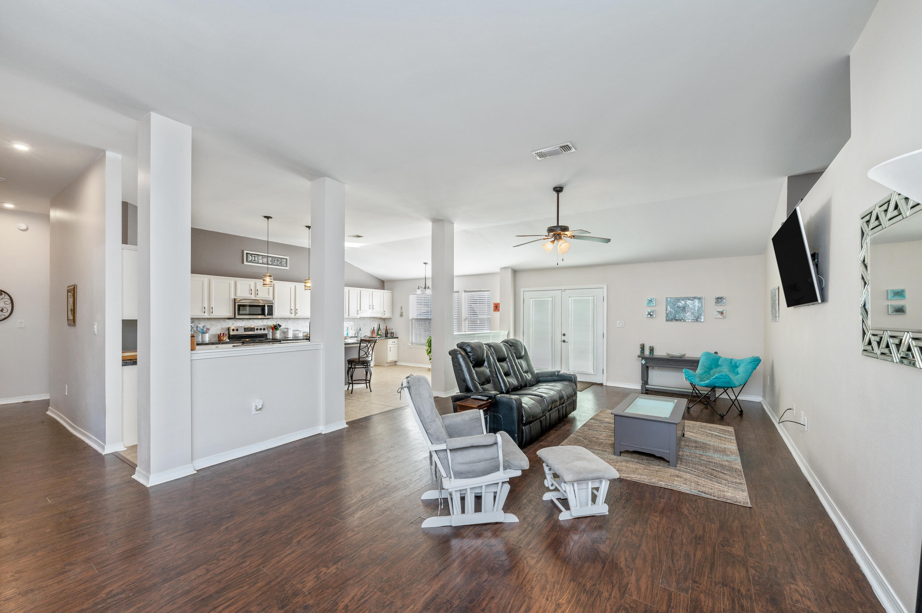 BROOKE ESTATES PH I - Residential