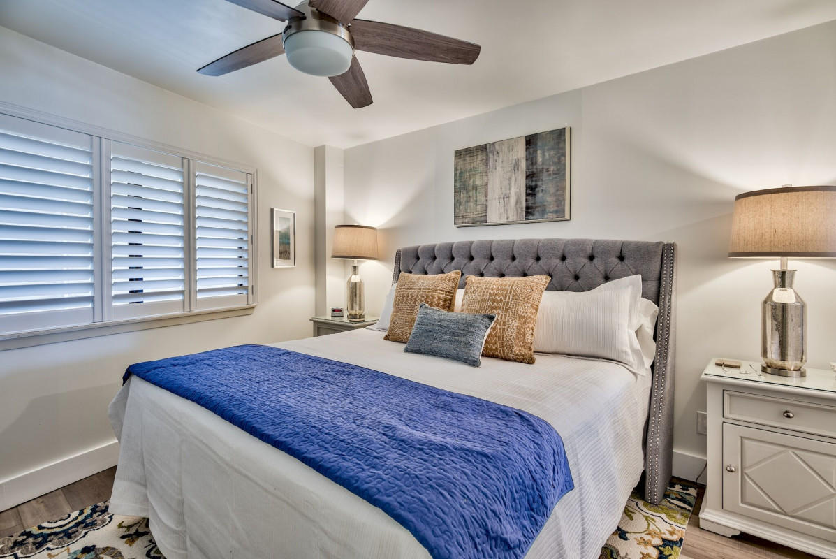 MAINSAIL CONDO PH 4 - Residential