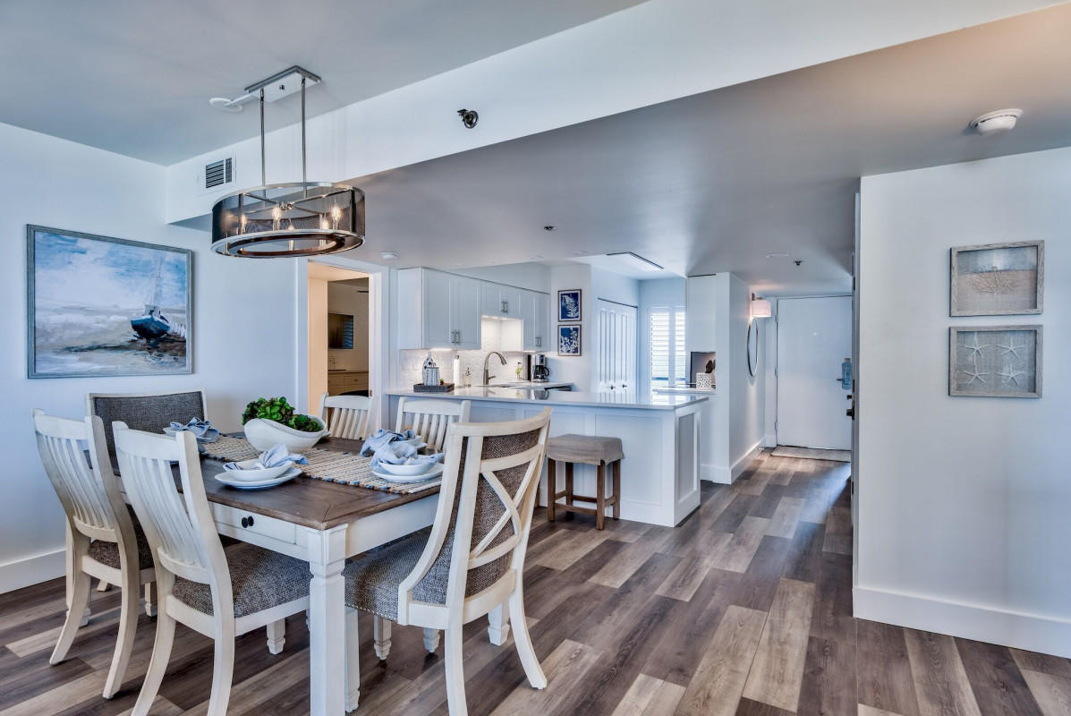 MAINSAIL CONDO PH 4 - Residential