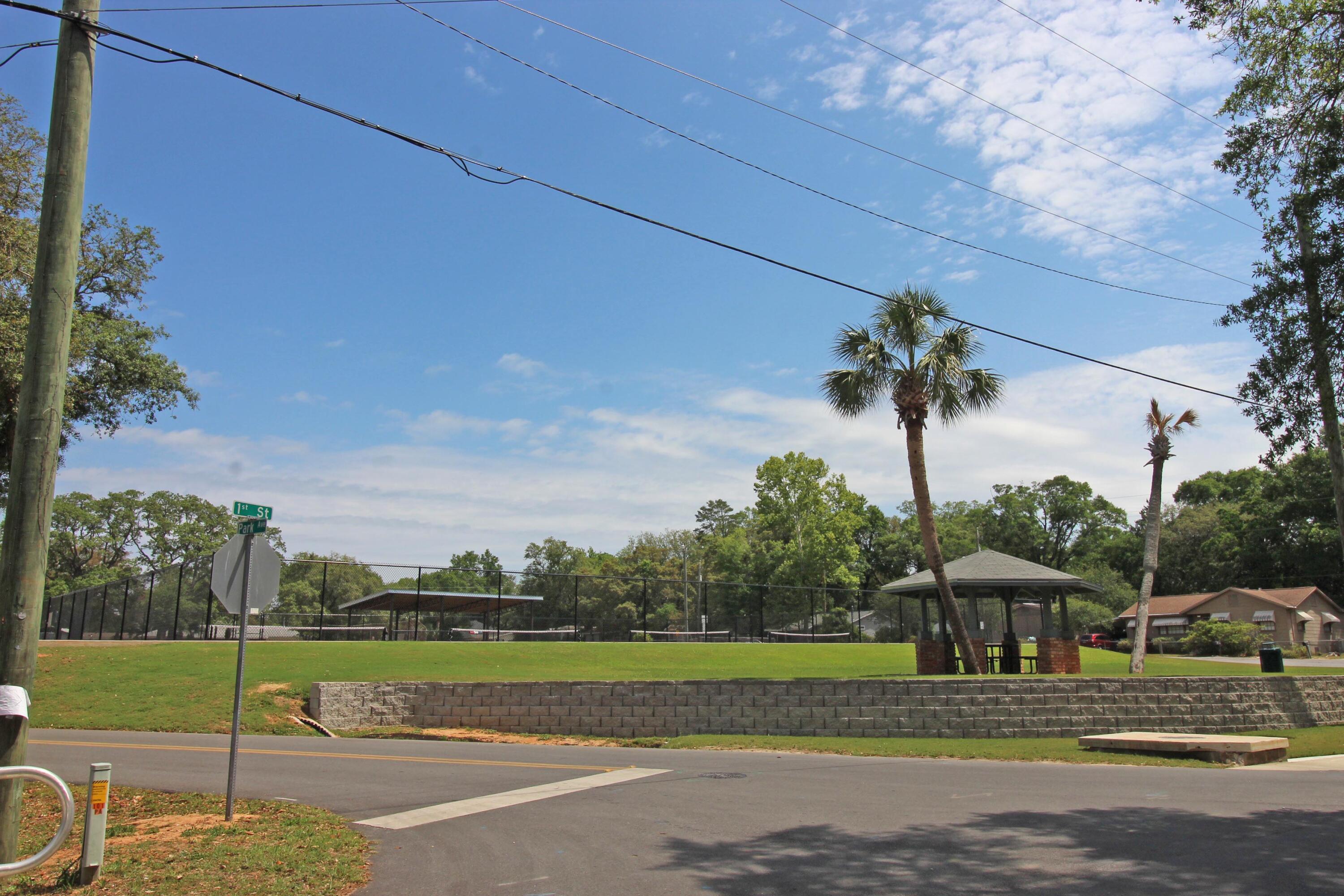 MEIGS S/D - Residential