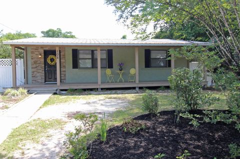 106 3rd Street Niceville FL 32578