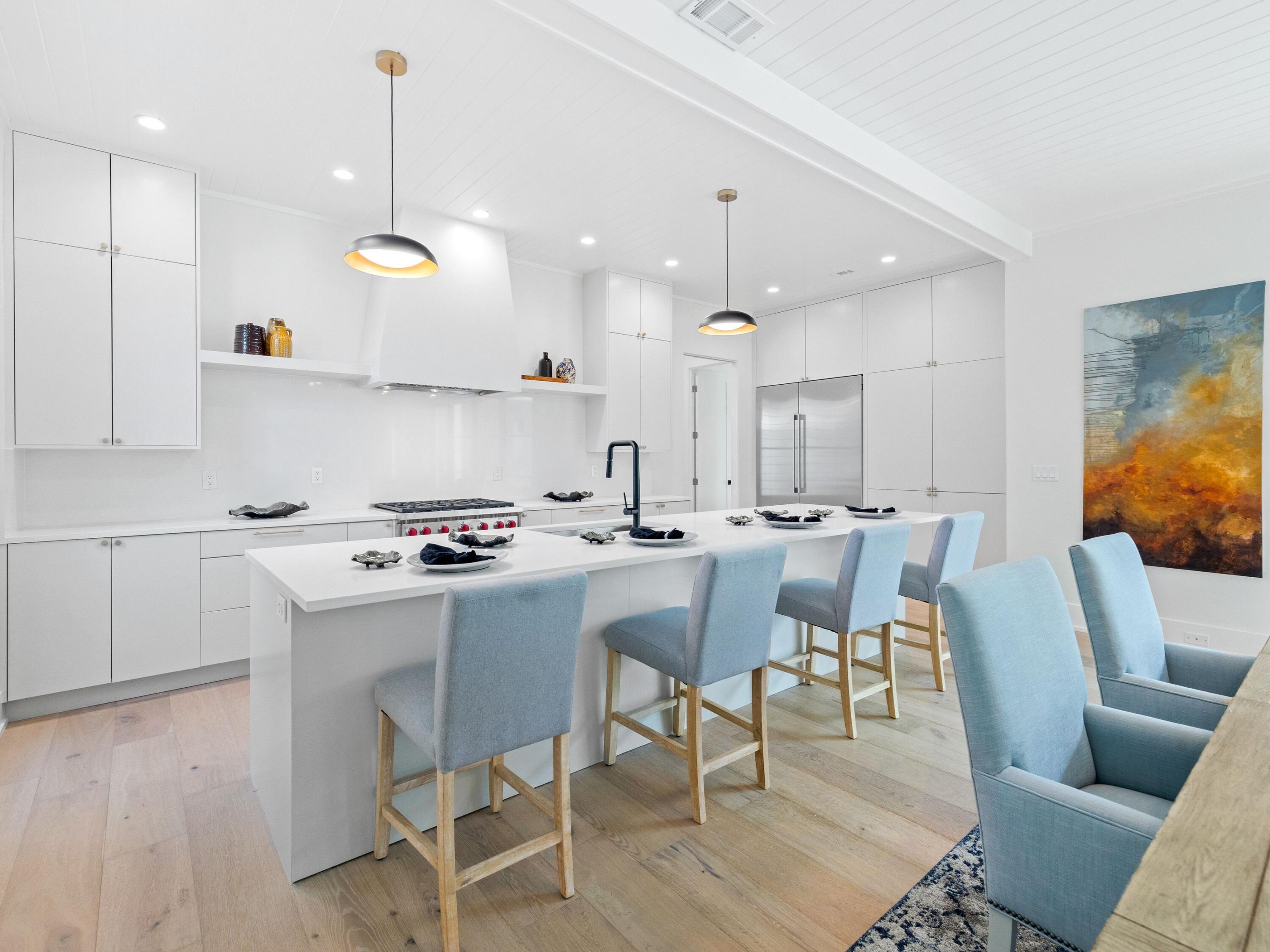 GULF SHORE MANOR - Residential