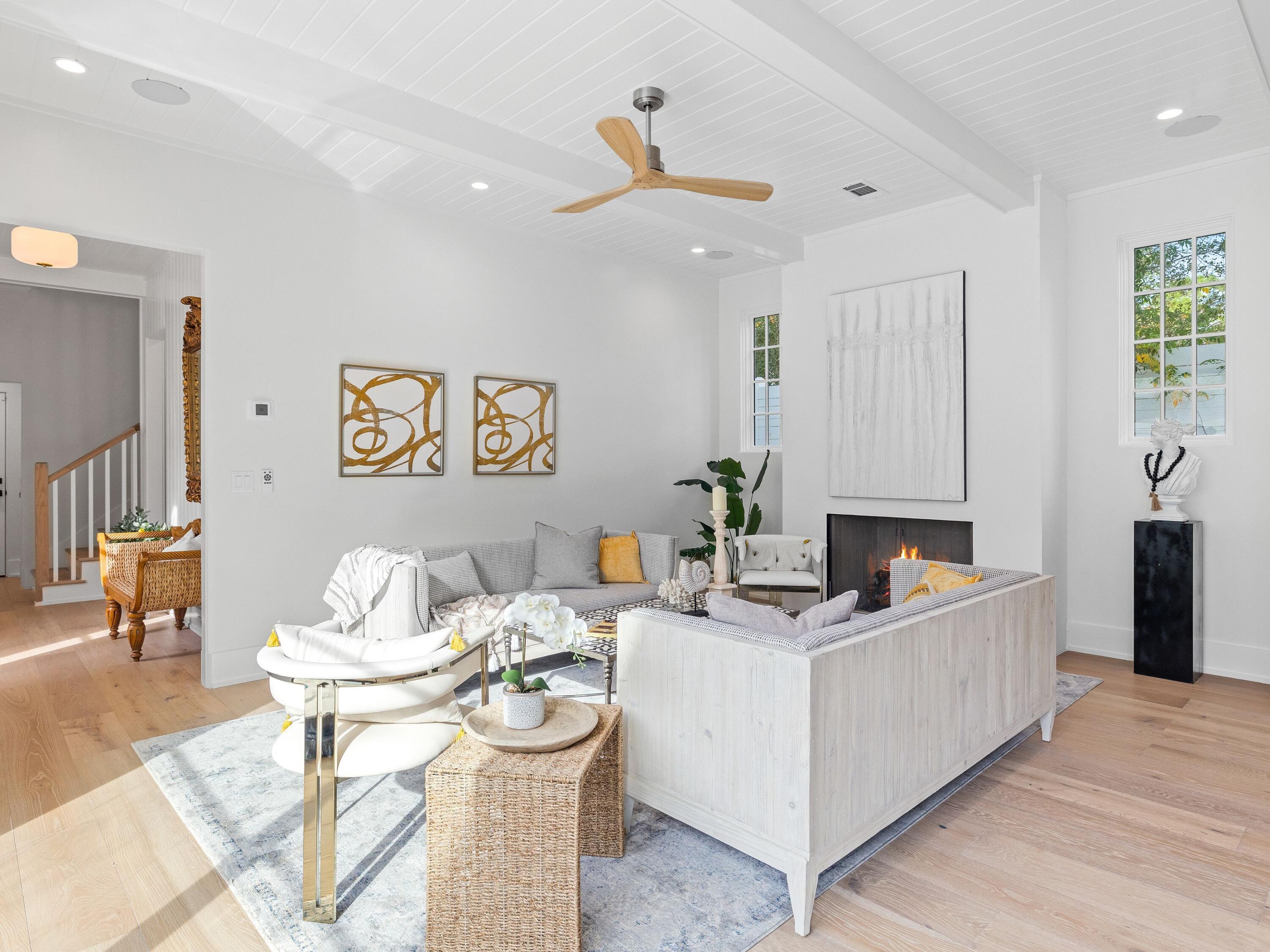 GULF SHORE MANOR - Residential