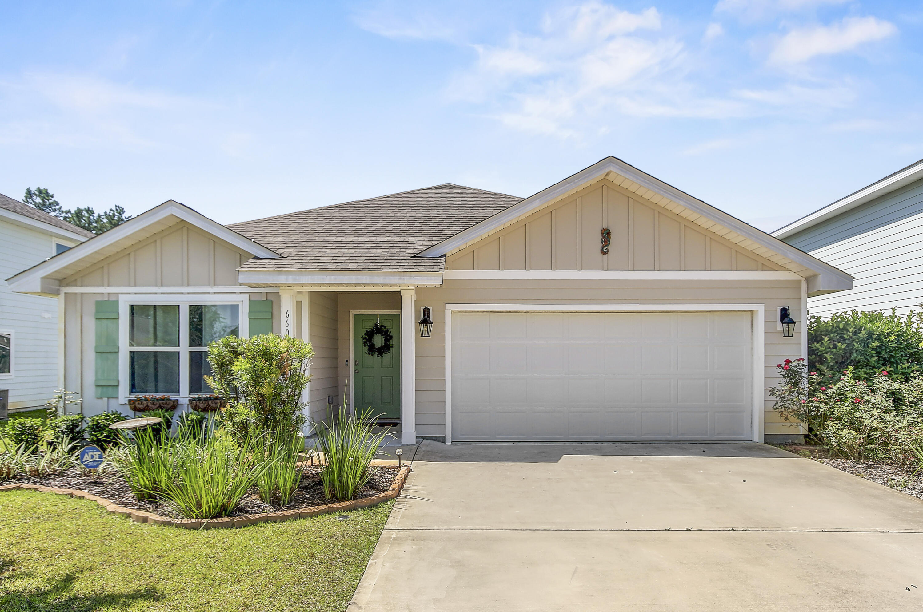 HAMMOCK BAY - Residential