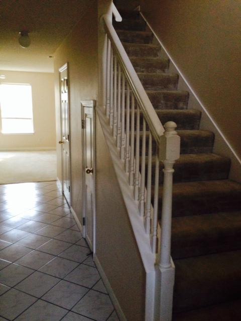 CAMBRIDGE VILLAGE T/H - Residential Lease