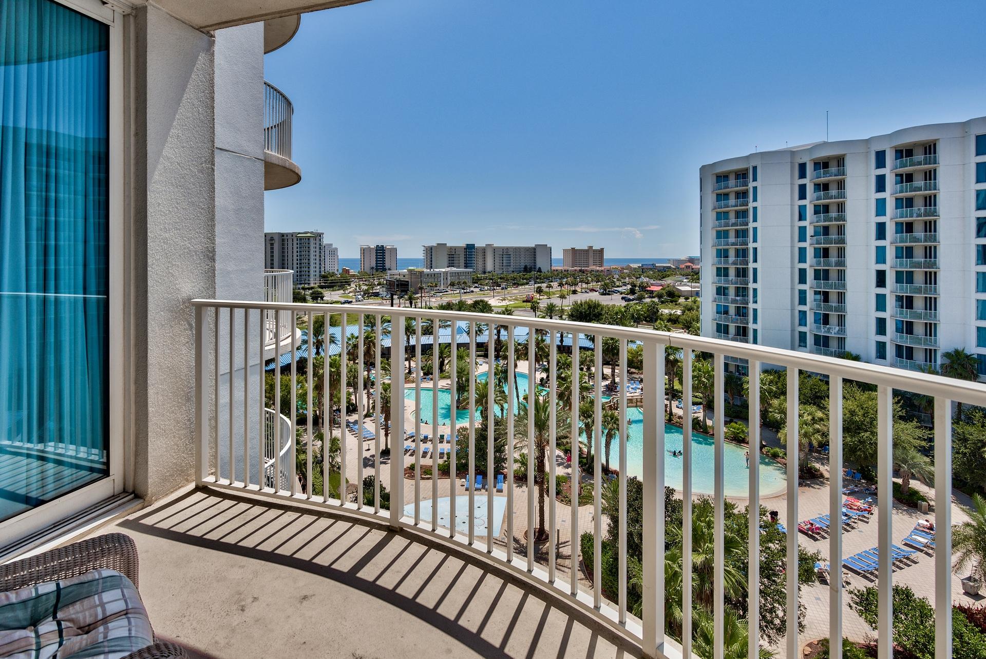 THE PALMS OF DESTIN - Residential