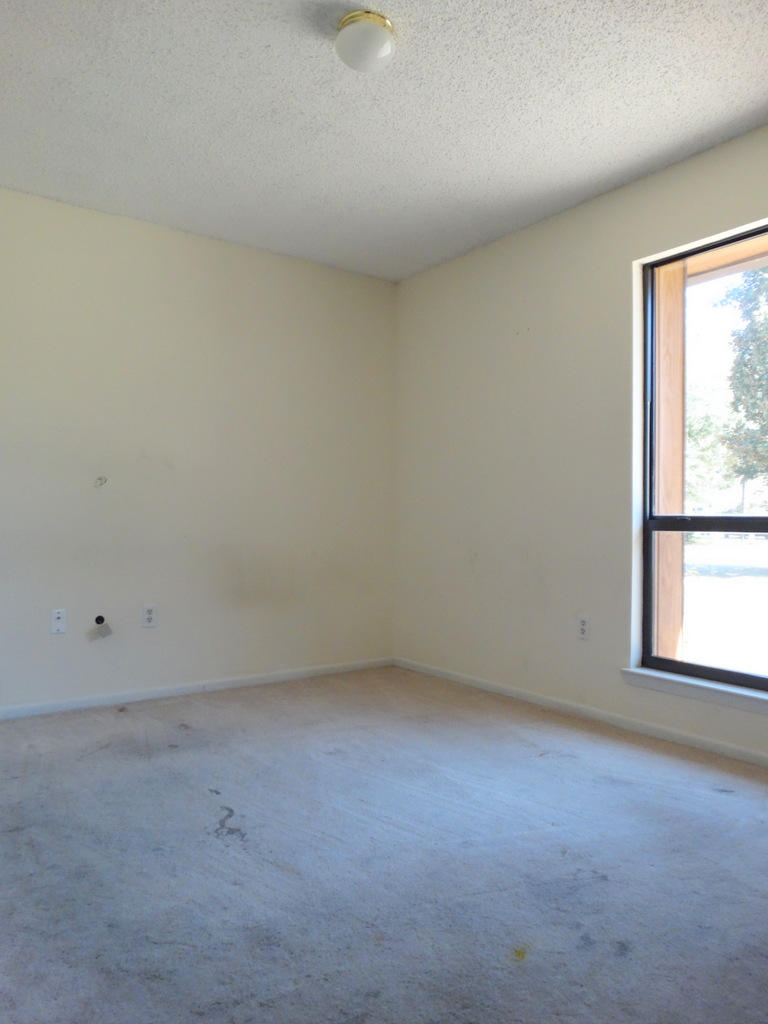 BLUEWATER BAY VILLAGE - Residential