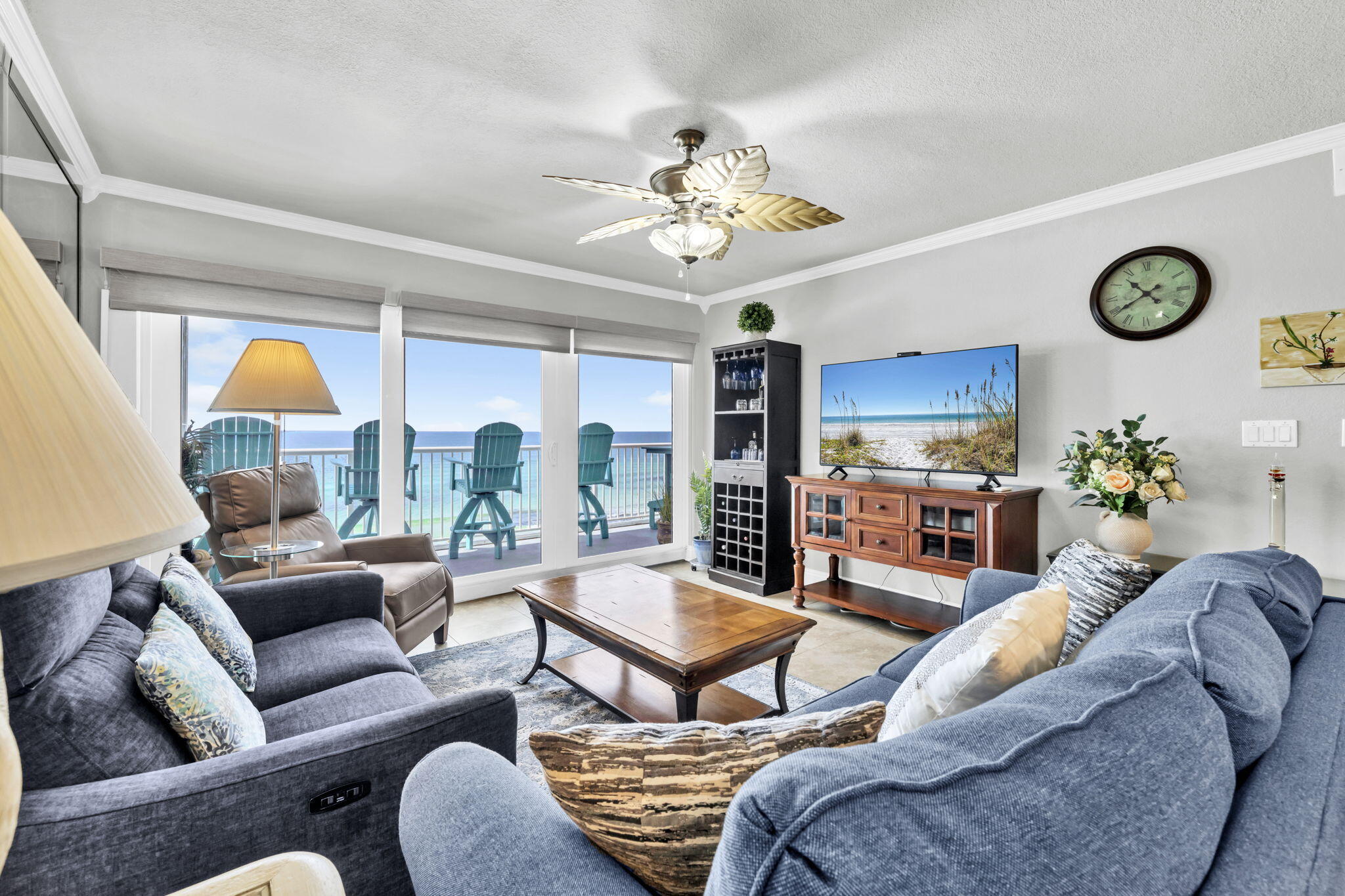 ISLANDER BEACH RESORT PH II UNIT 7011 - Residential