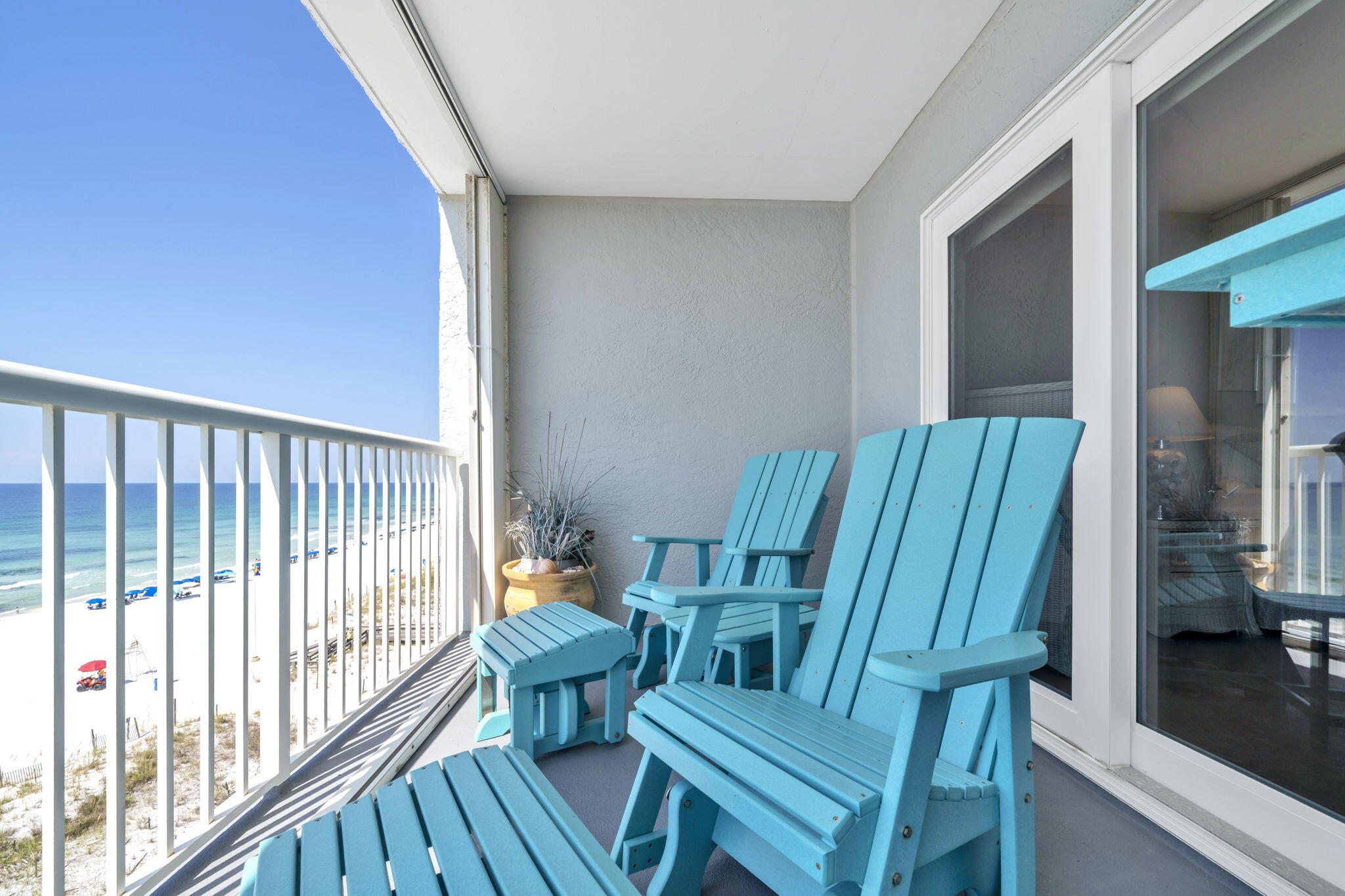 ISLANDER BEACH RESORT PH II UNIT 7011 - Residential