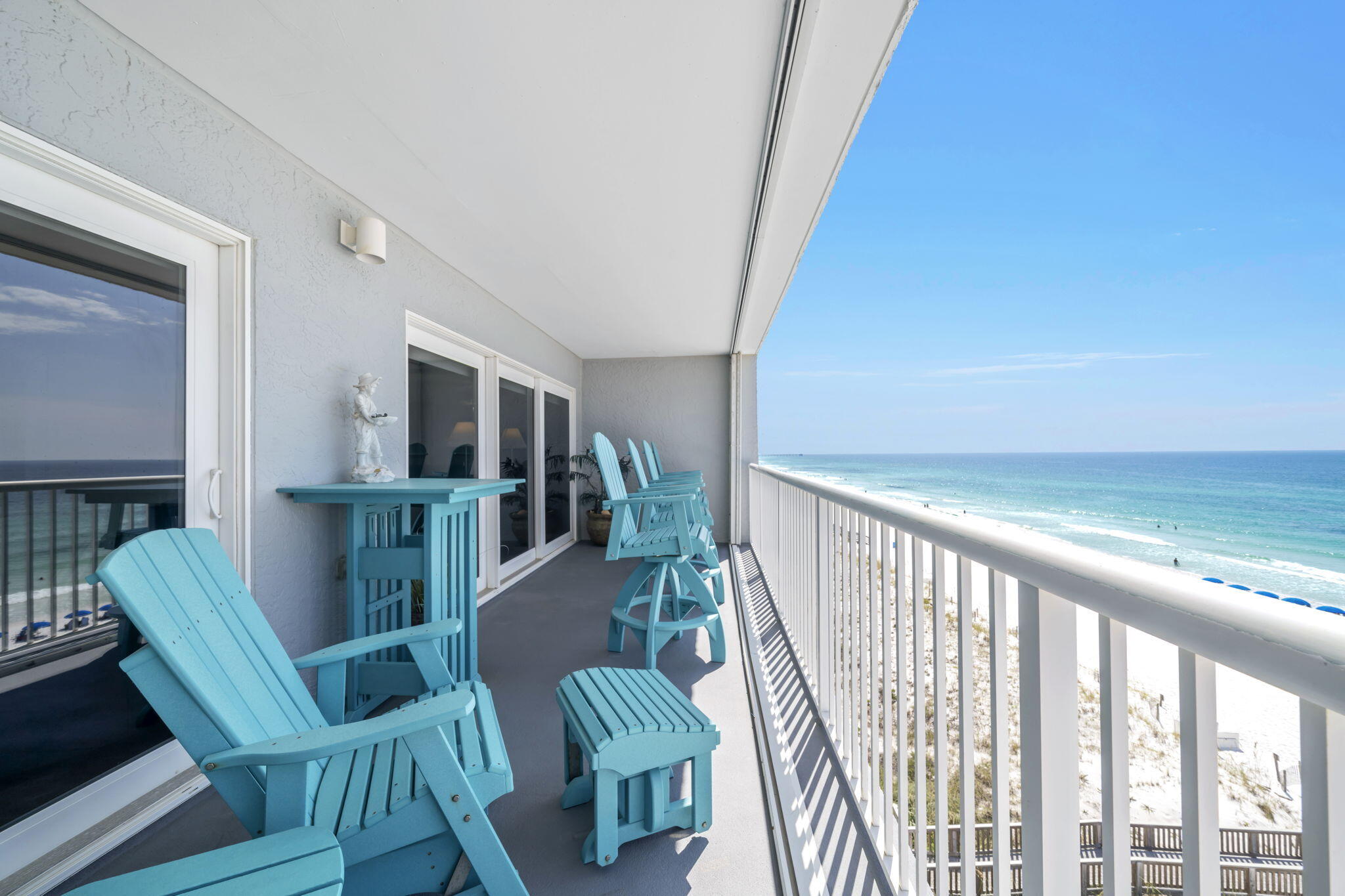 ISLANDER BEACH RESORT PH II UNIT 7011 - Residential