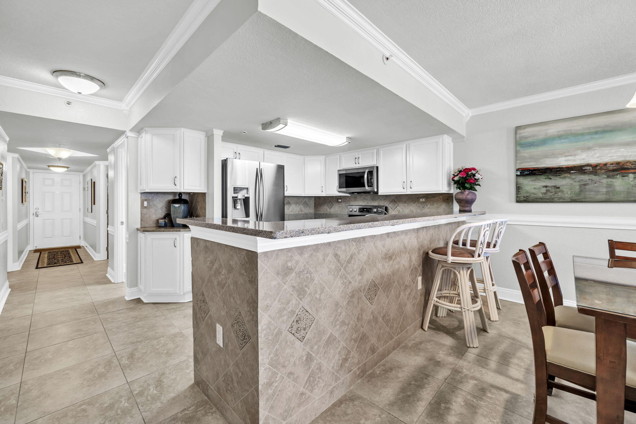 ISLANDER BEACH RESORT PH II UNIT 7011 - Residential
