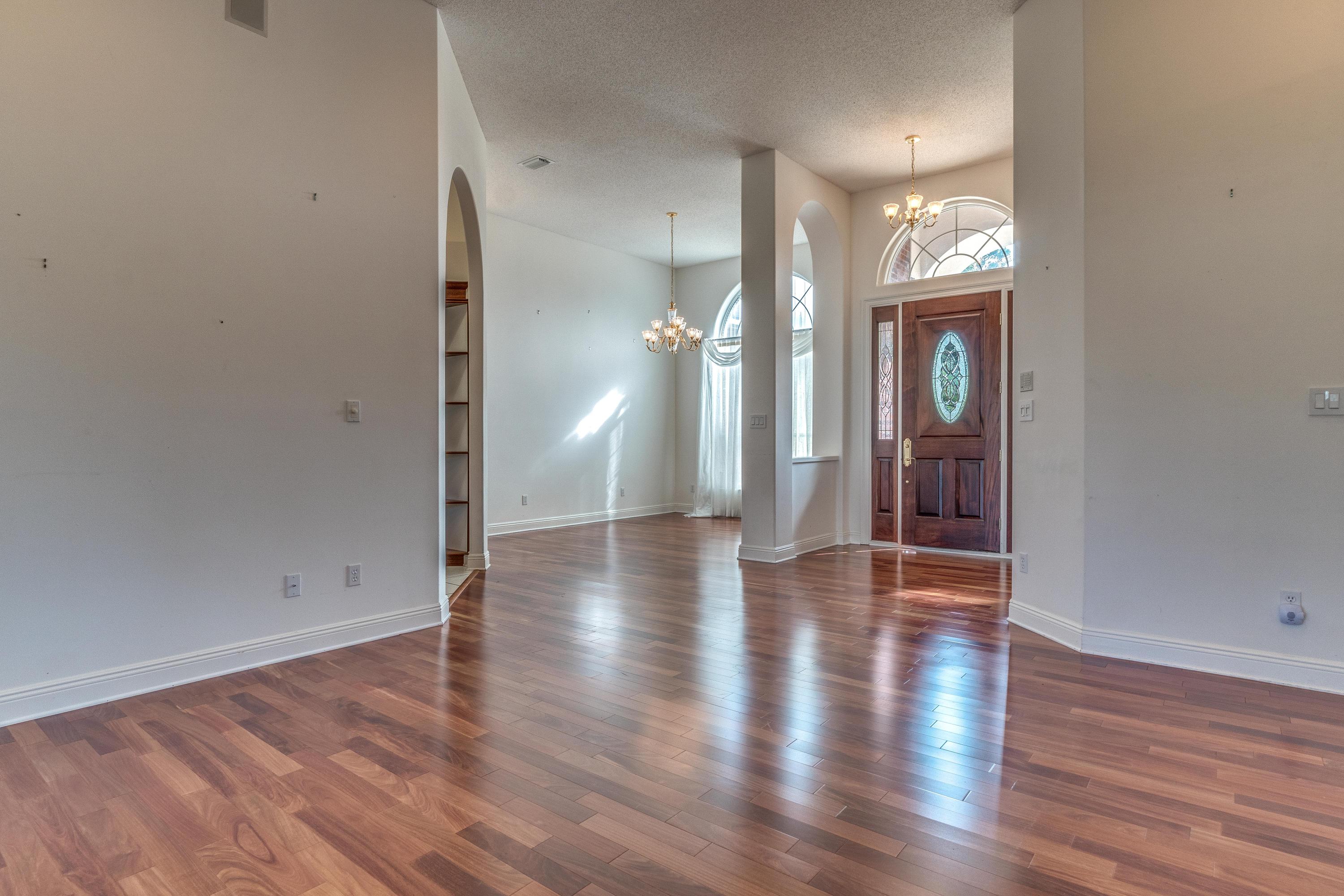 LAKE POINTE - Residential