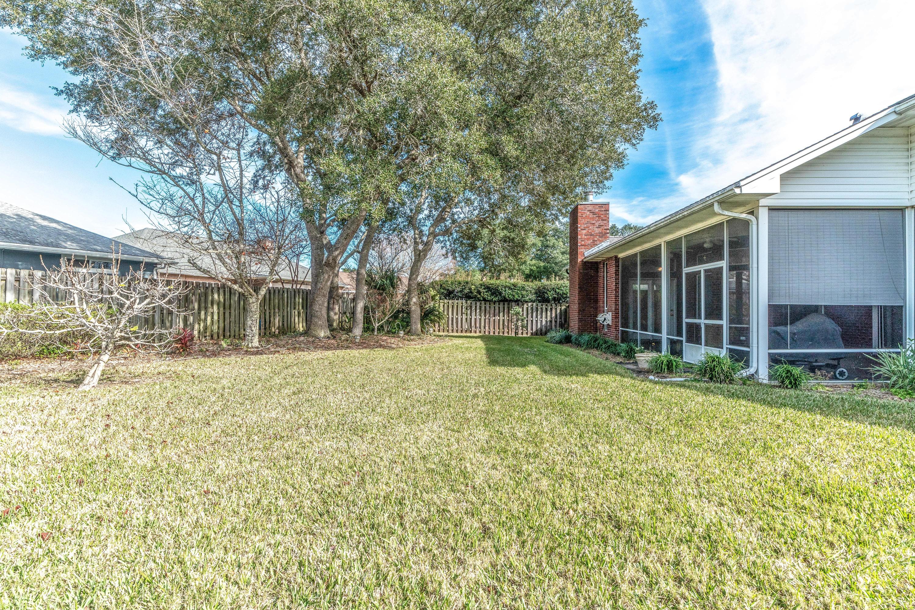 LAKE POINTE - Residential