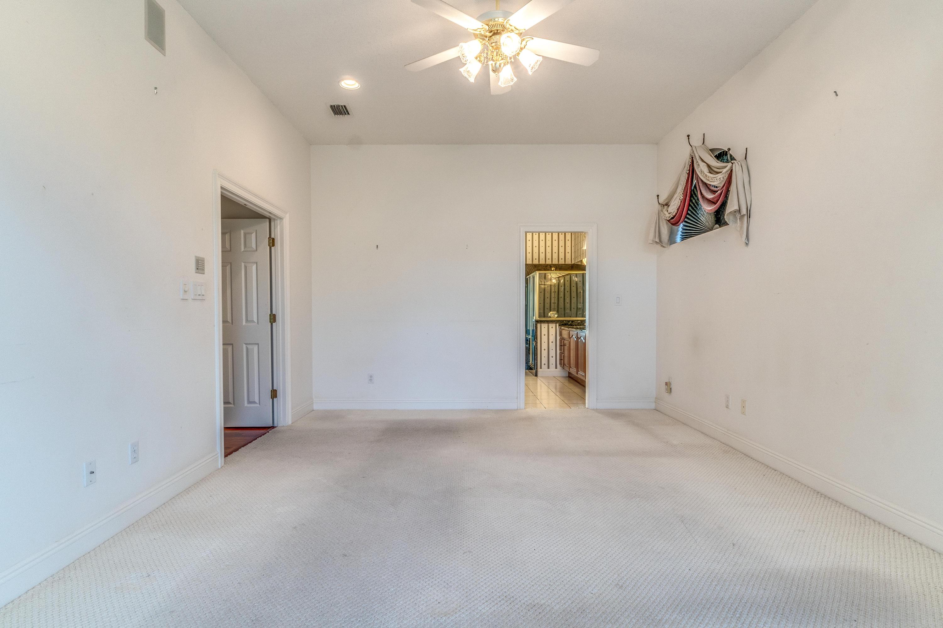 LAKE POINTE - Residential